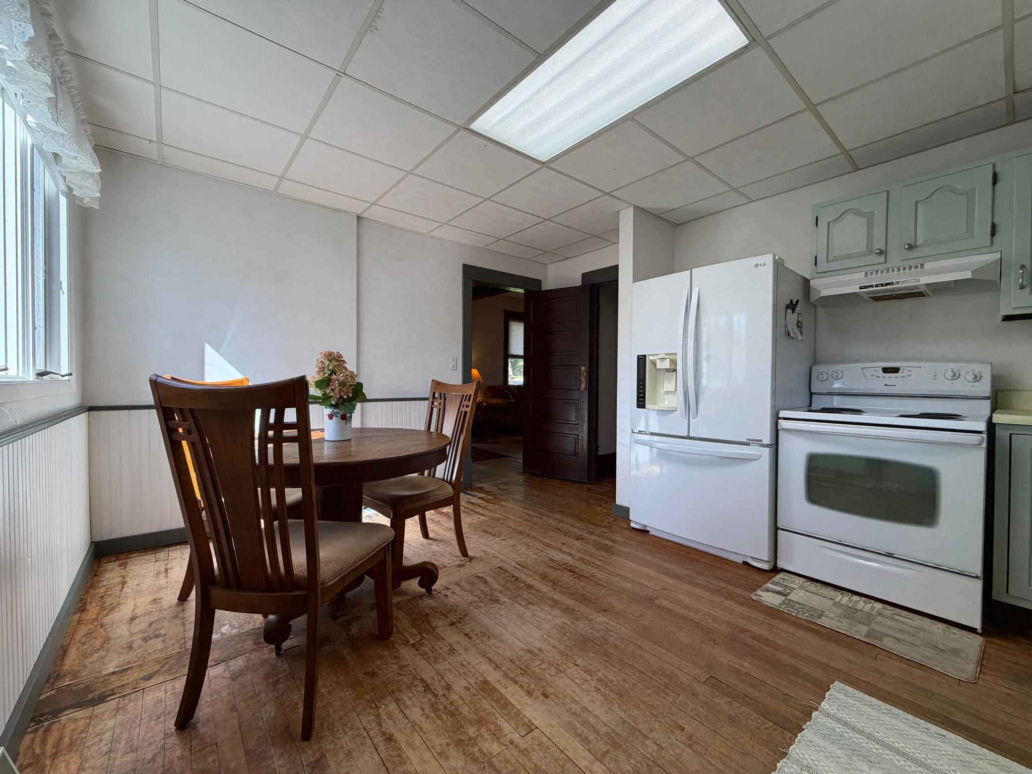 235 8th Avenue Property Photo 18
