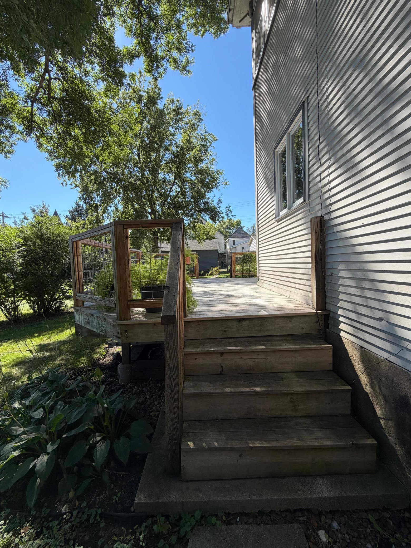 235 8th Avenue Property Photo 34
