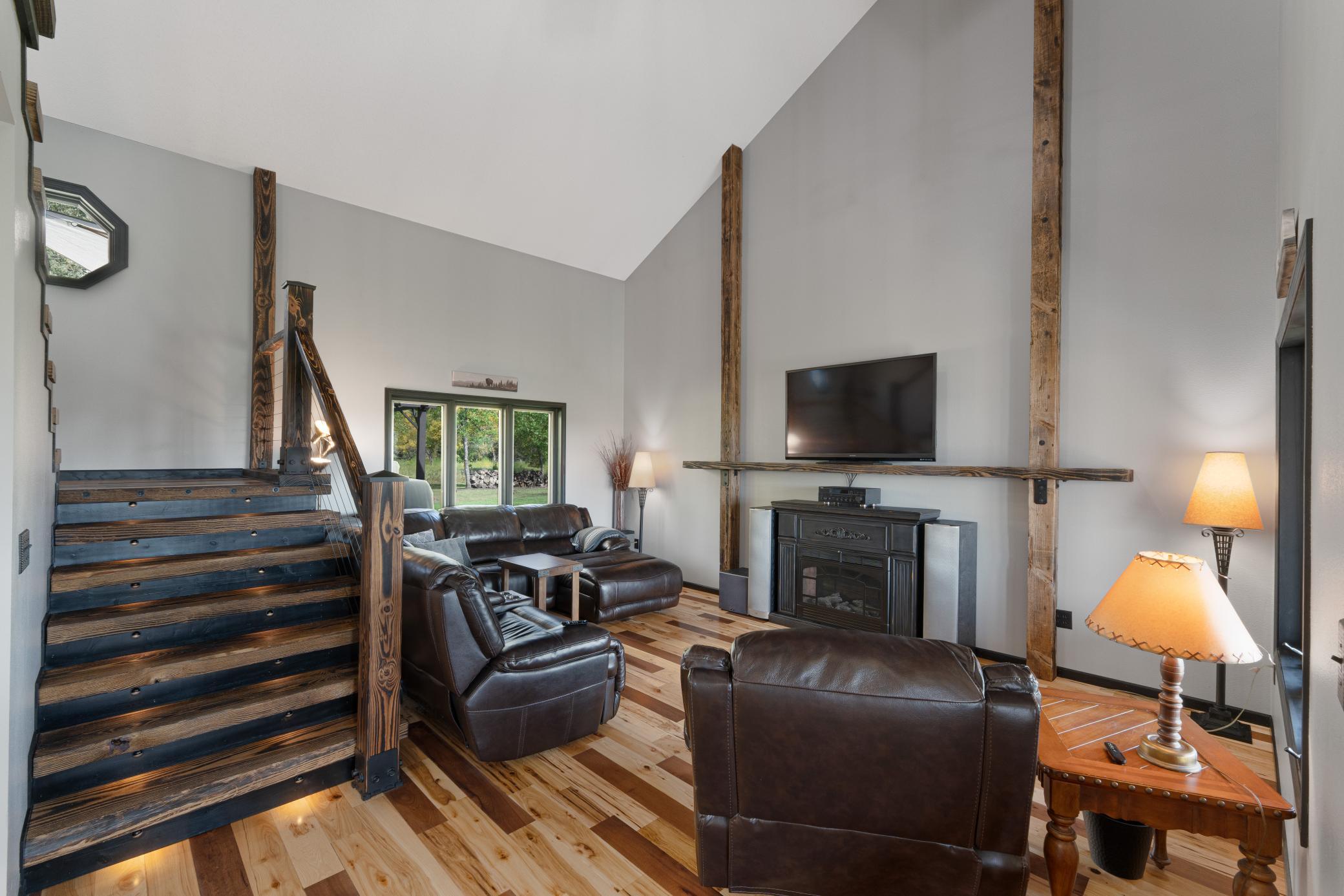 635 20th Street Ne Property Photo 13