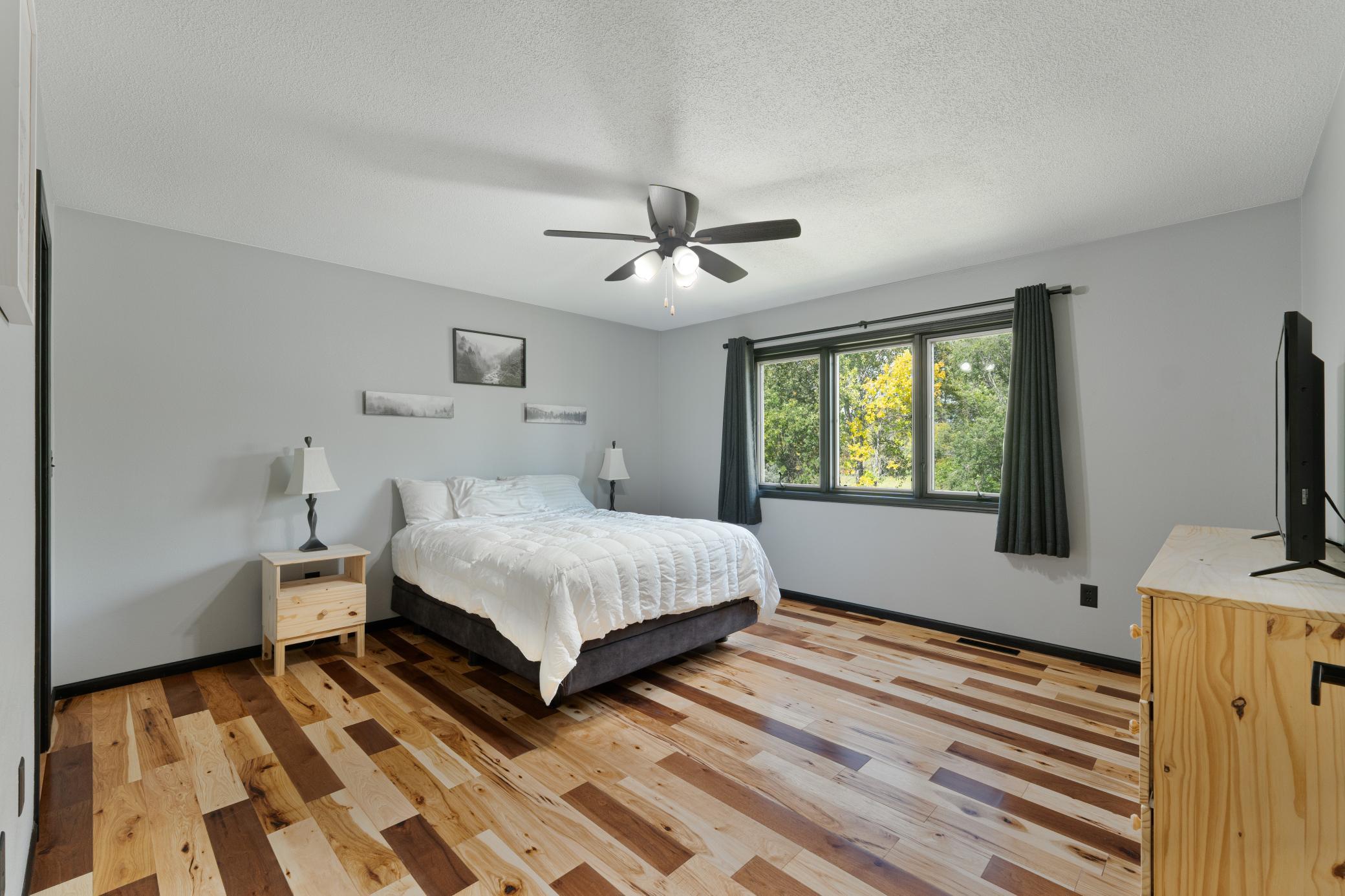 635 20th Street Ne Property Photo 21