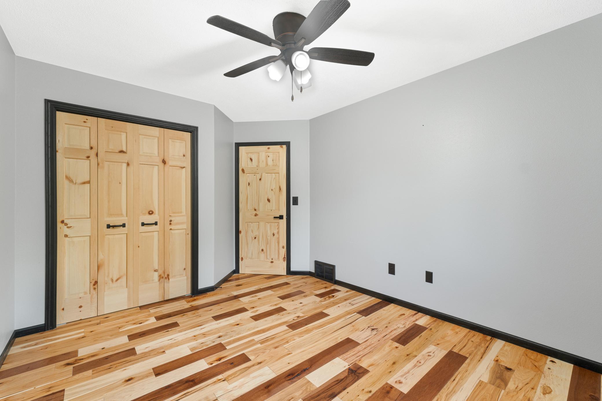 635 20th Street Ne Property Photo 30
