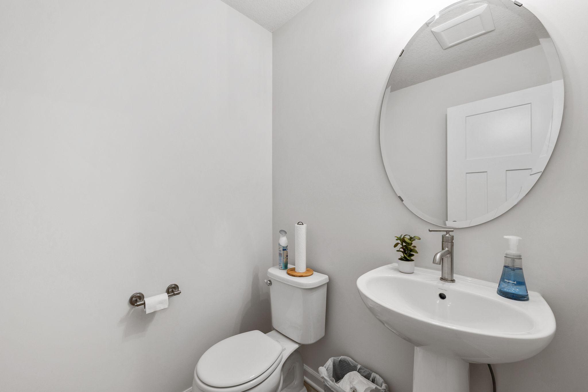 1672 Langston Avenue Ne Property Photo 8