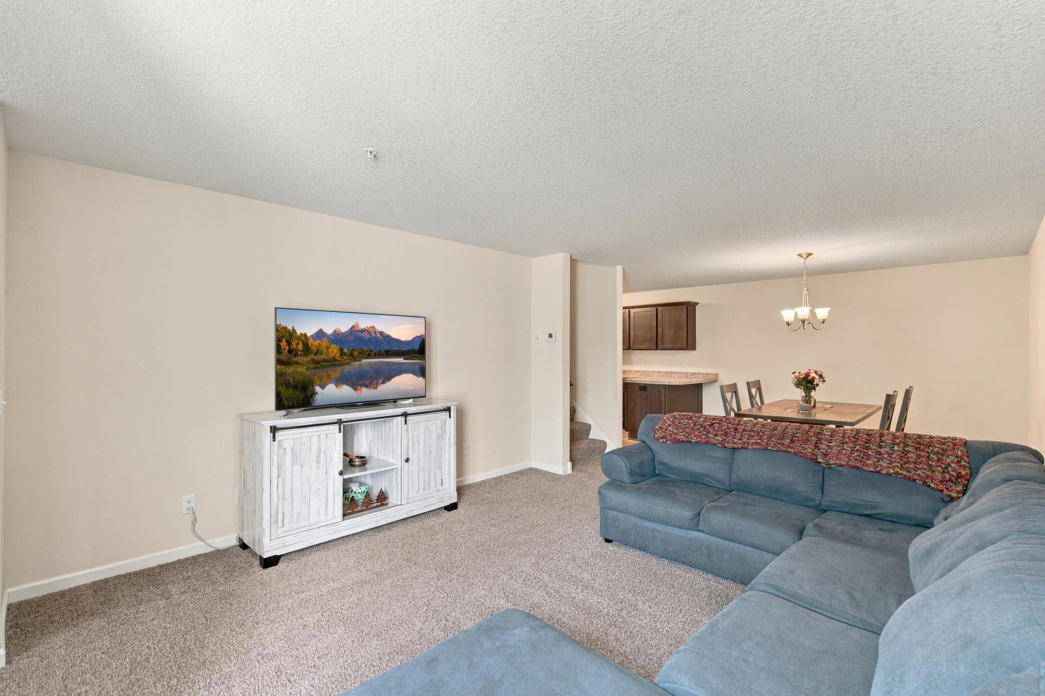 305 Chatum Lane Property Photo 4
