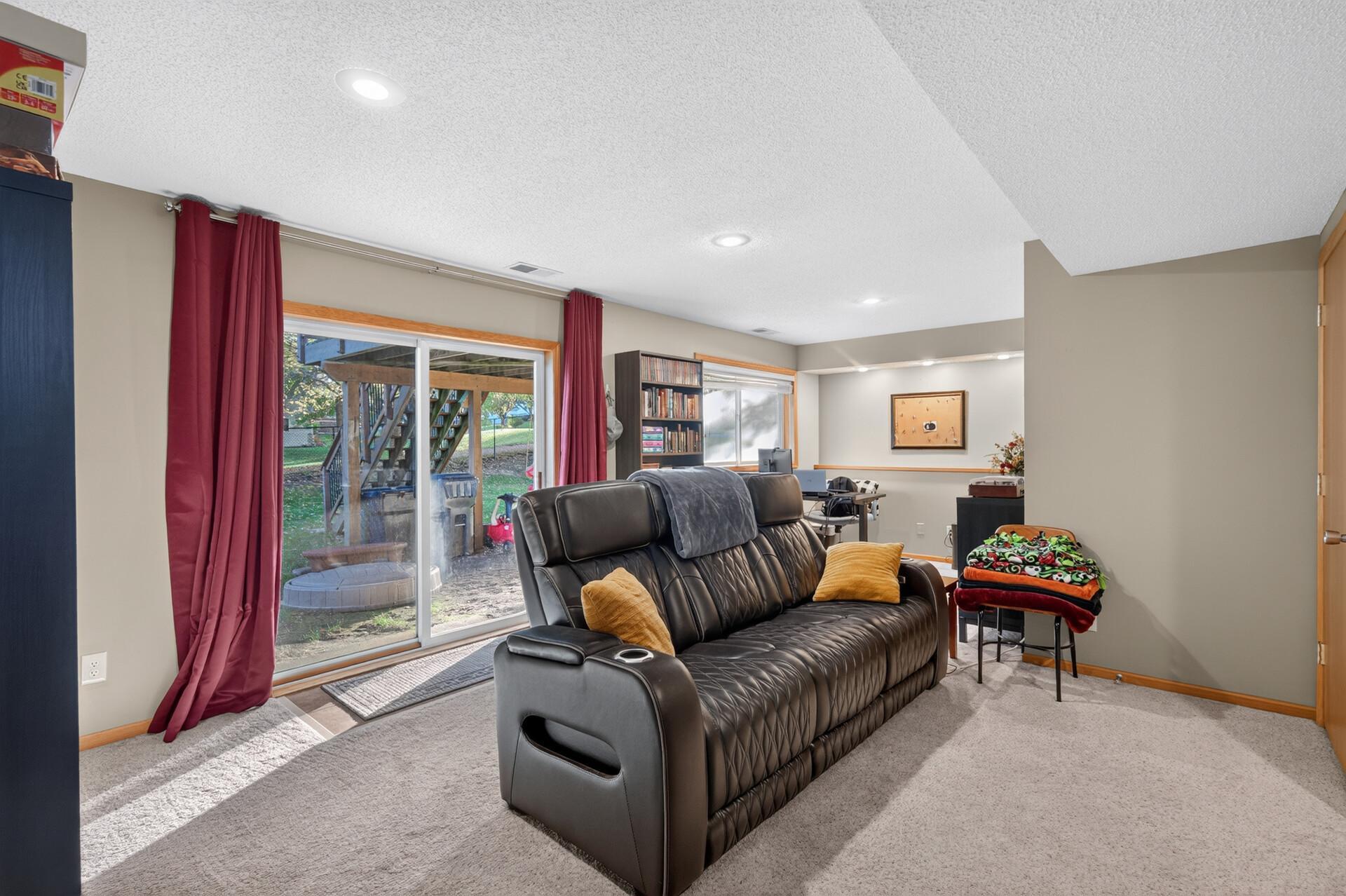 18396 Everest Path Property Photo 34