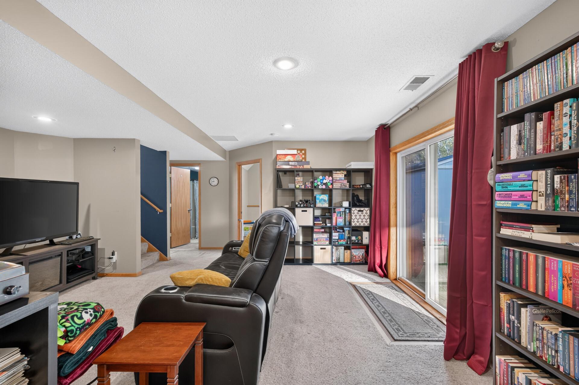 18396 Everest Path Property Photo 37