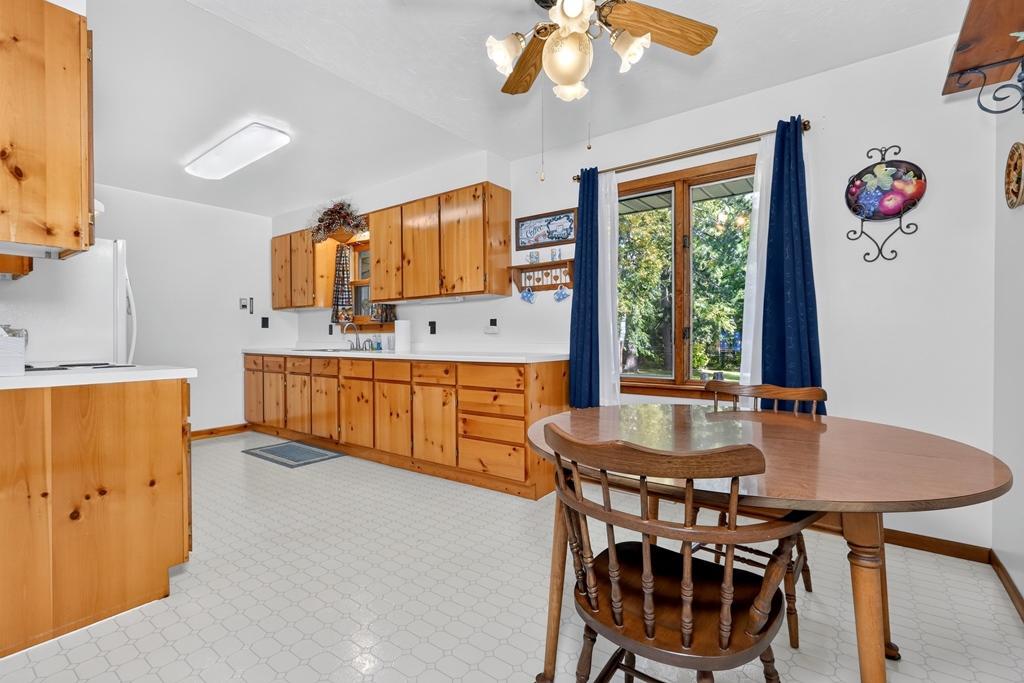 29260 Clearwater Road Property Photo 10