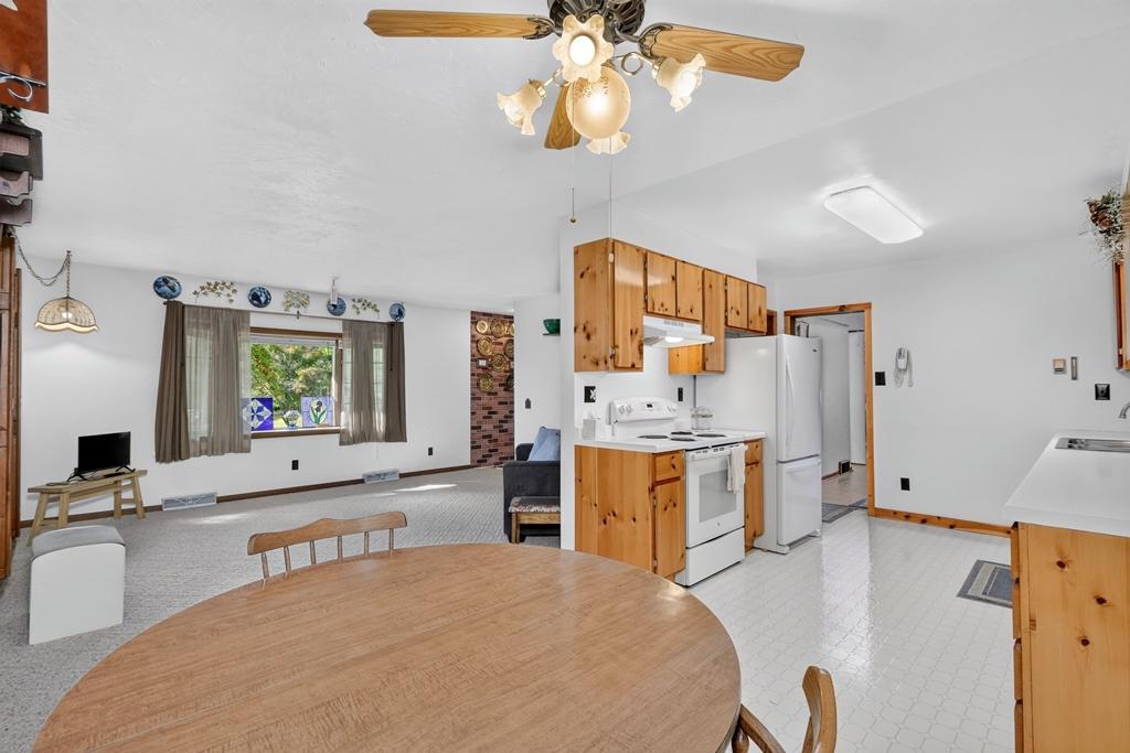29260 Clearwater Road Property Photo 11