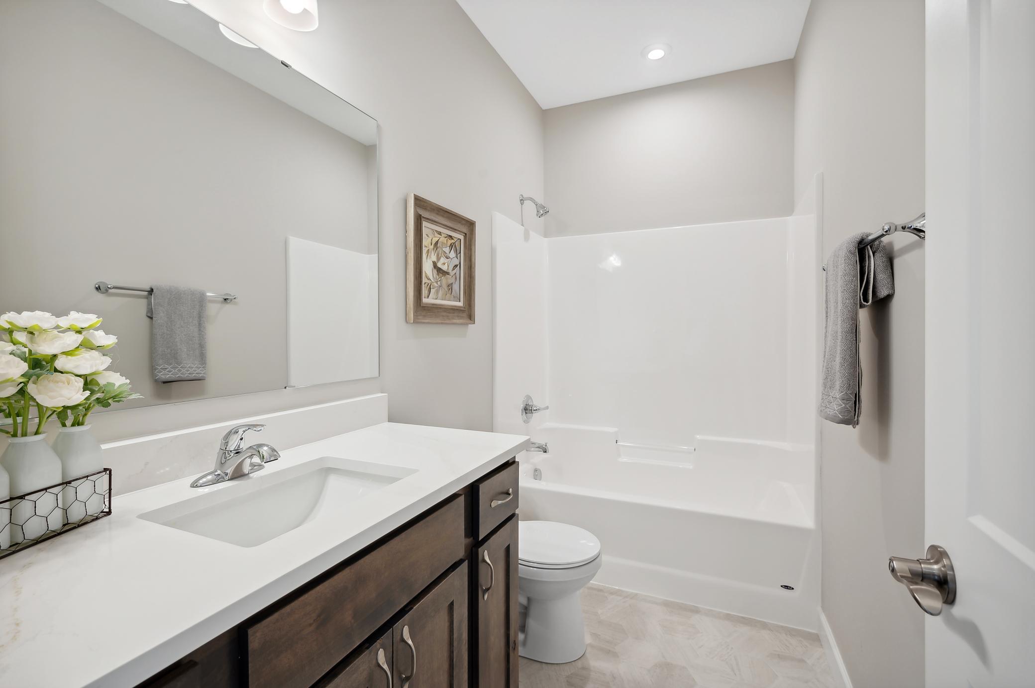 1014 E Meadowsweet Drive Property Photo 13