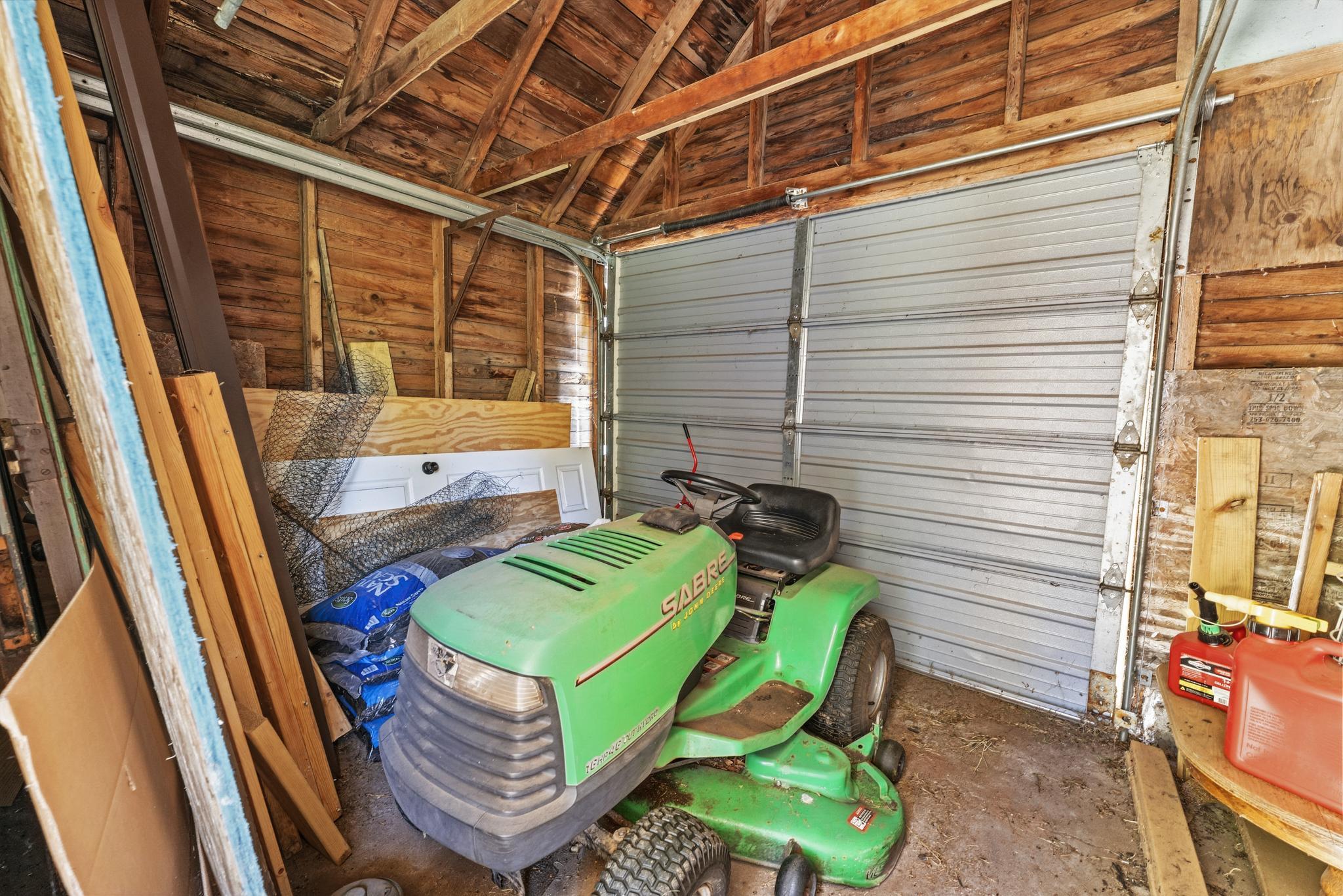 7338 Main Street Property Photo 37