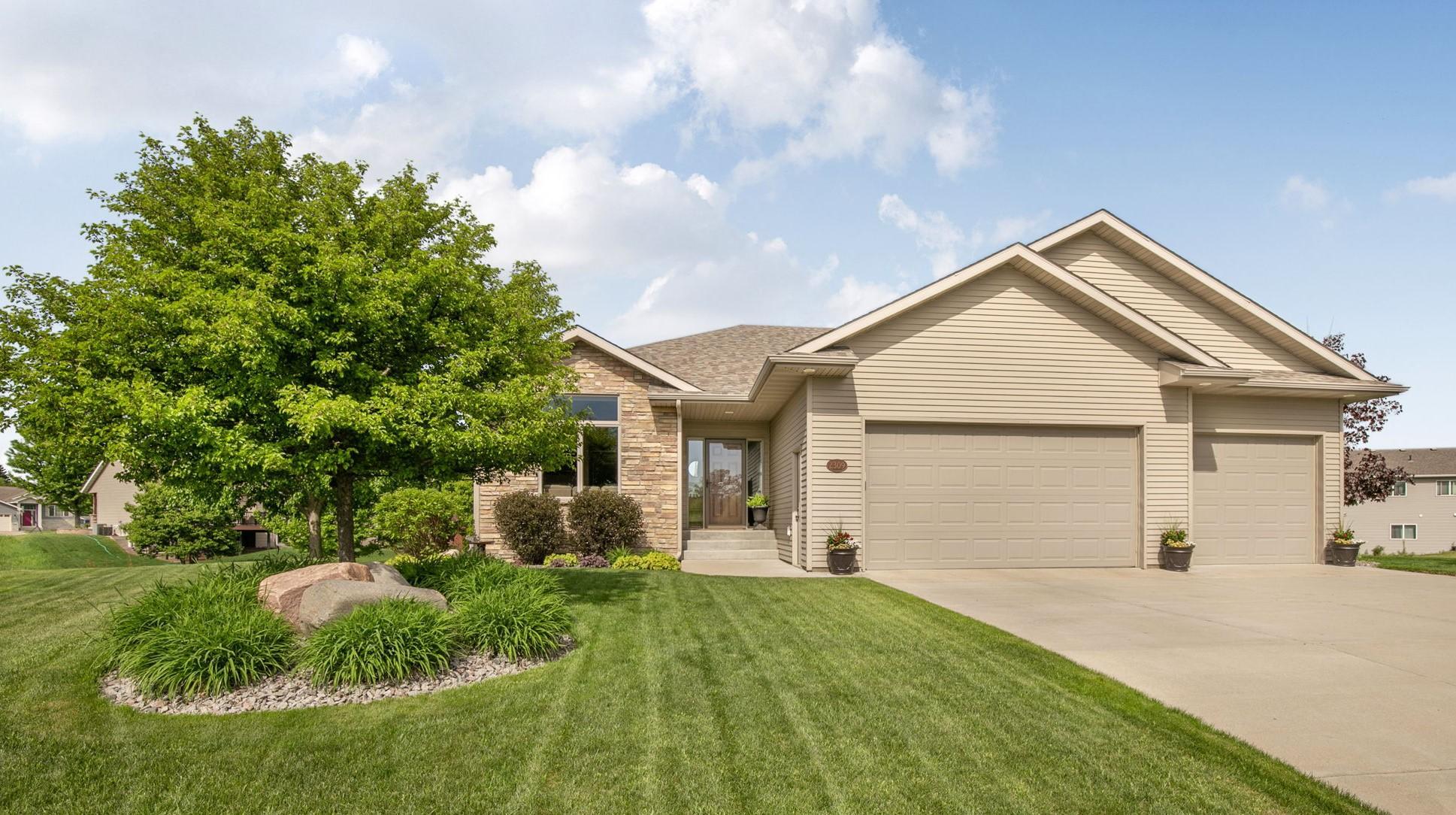 2309 Wyoming Court Property Photo 1