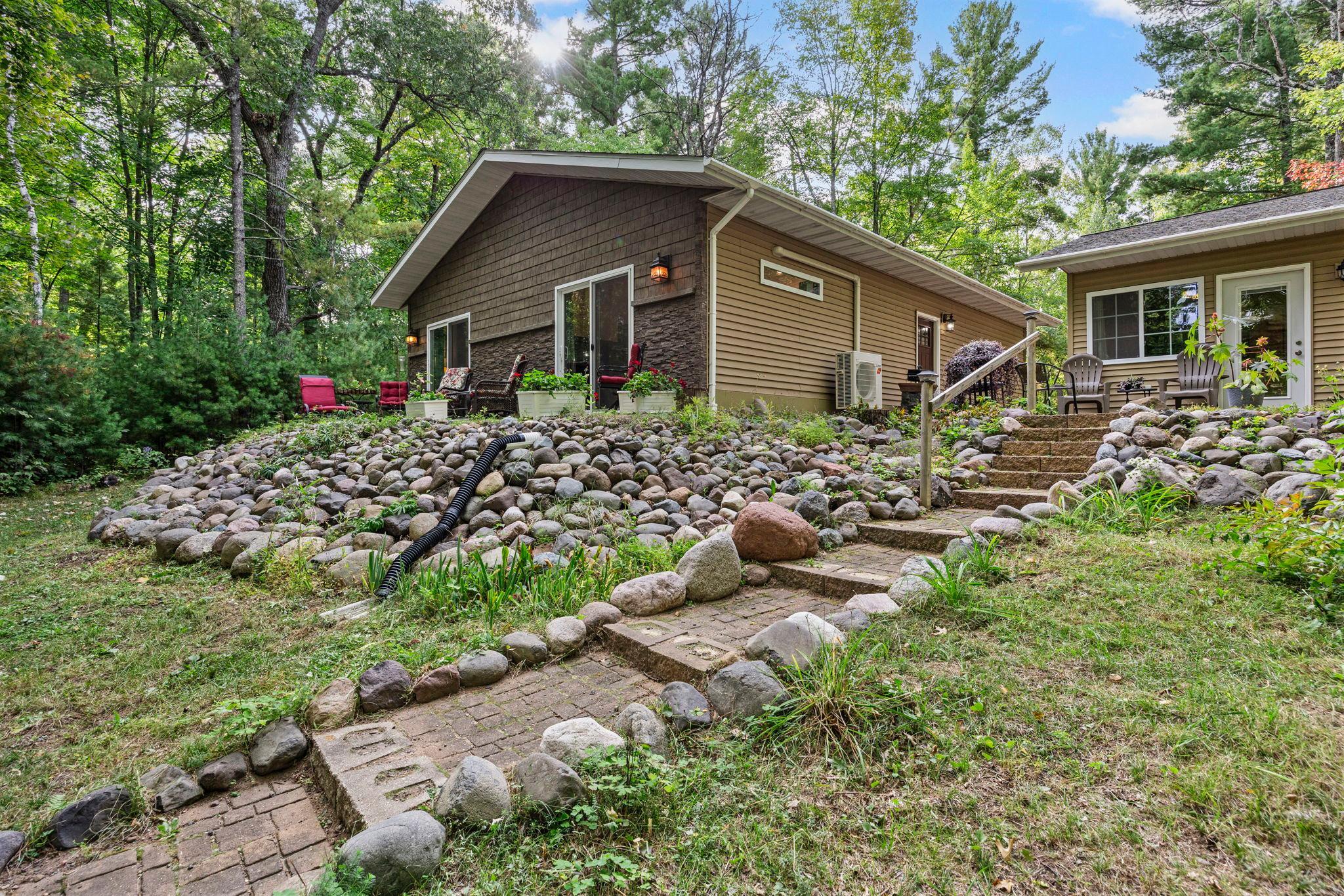 7358 Willow Street E Property Photo 47