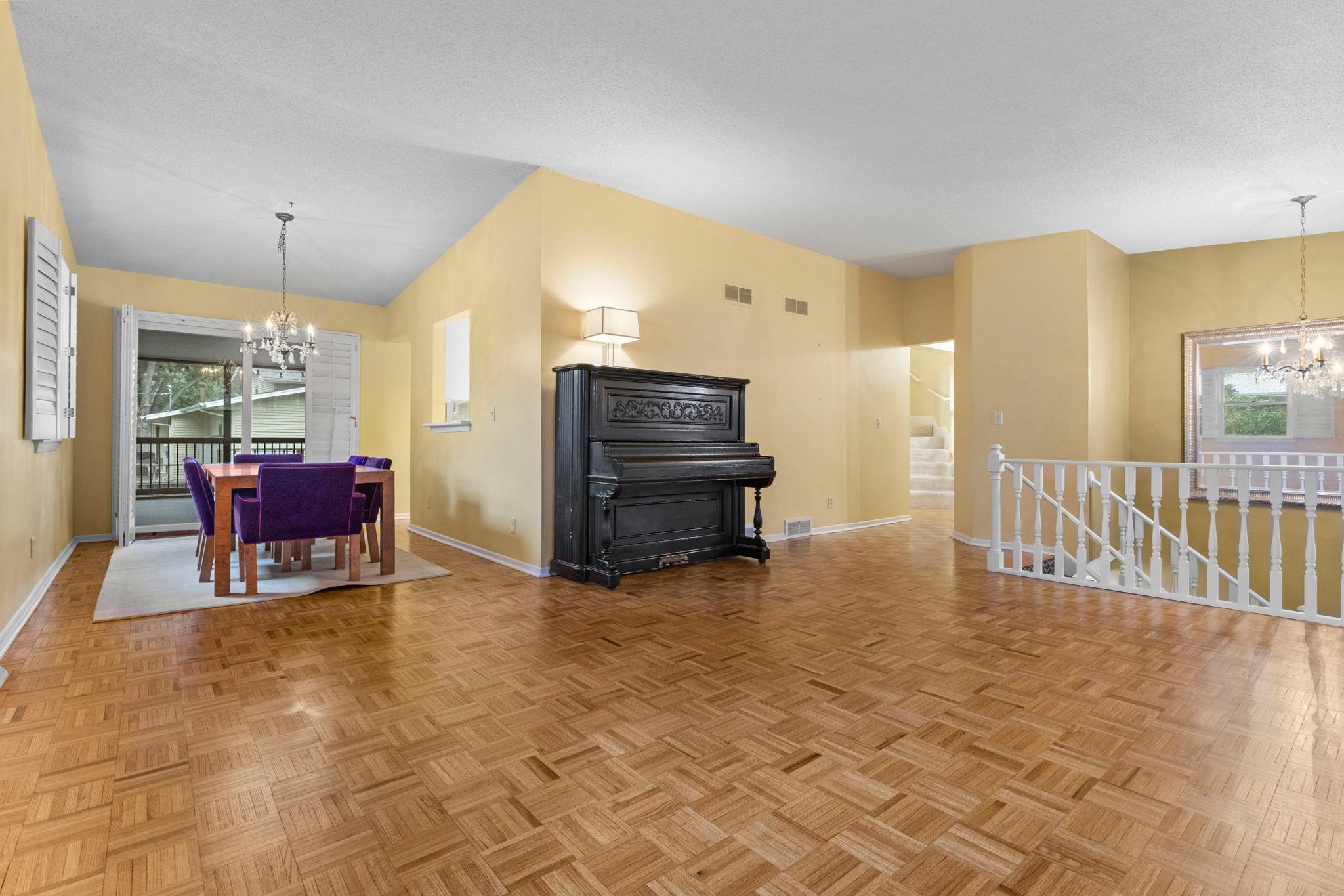 1483 Red Cedar Road Property Photo 4