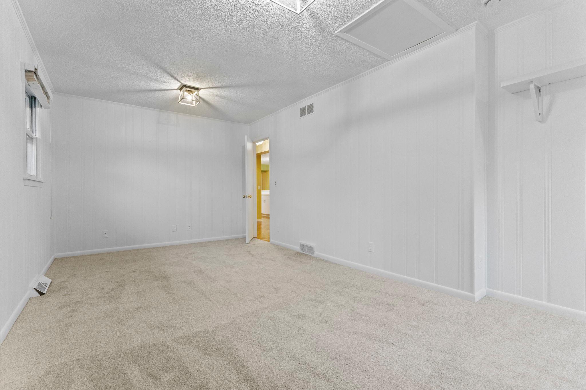1483 Red Cedar Road Property Photo 9