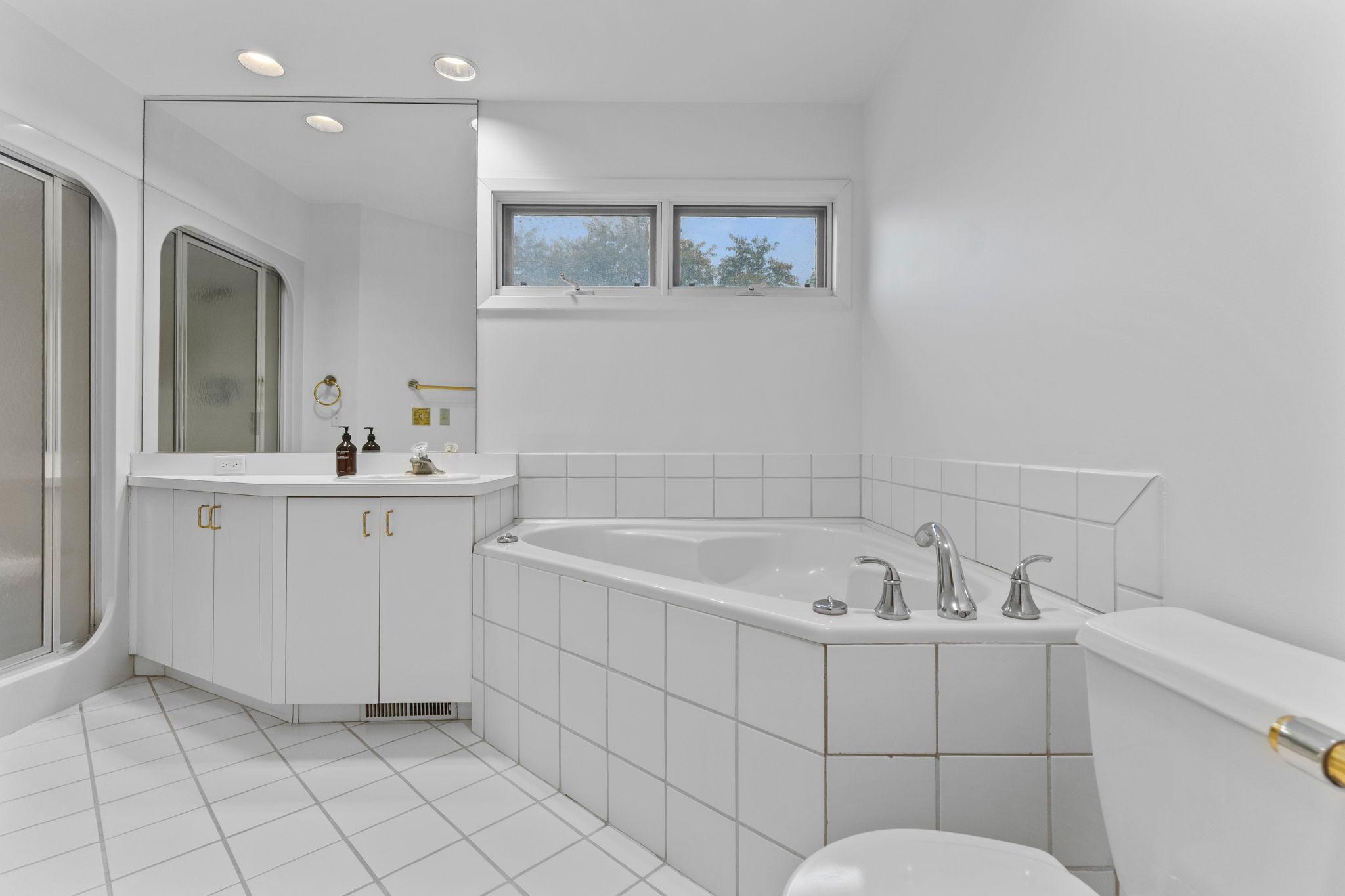 1483 Red Cedar Road Property Photo 23