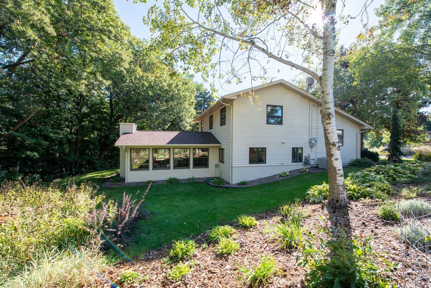 2 Capri Drive Property Photo 22