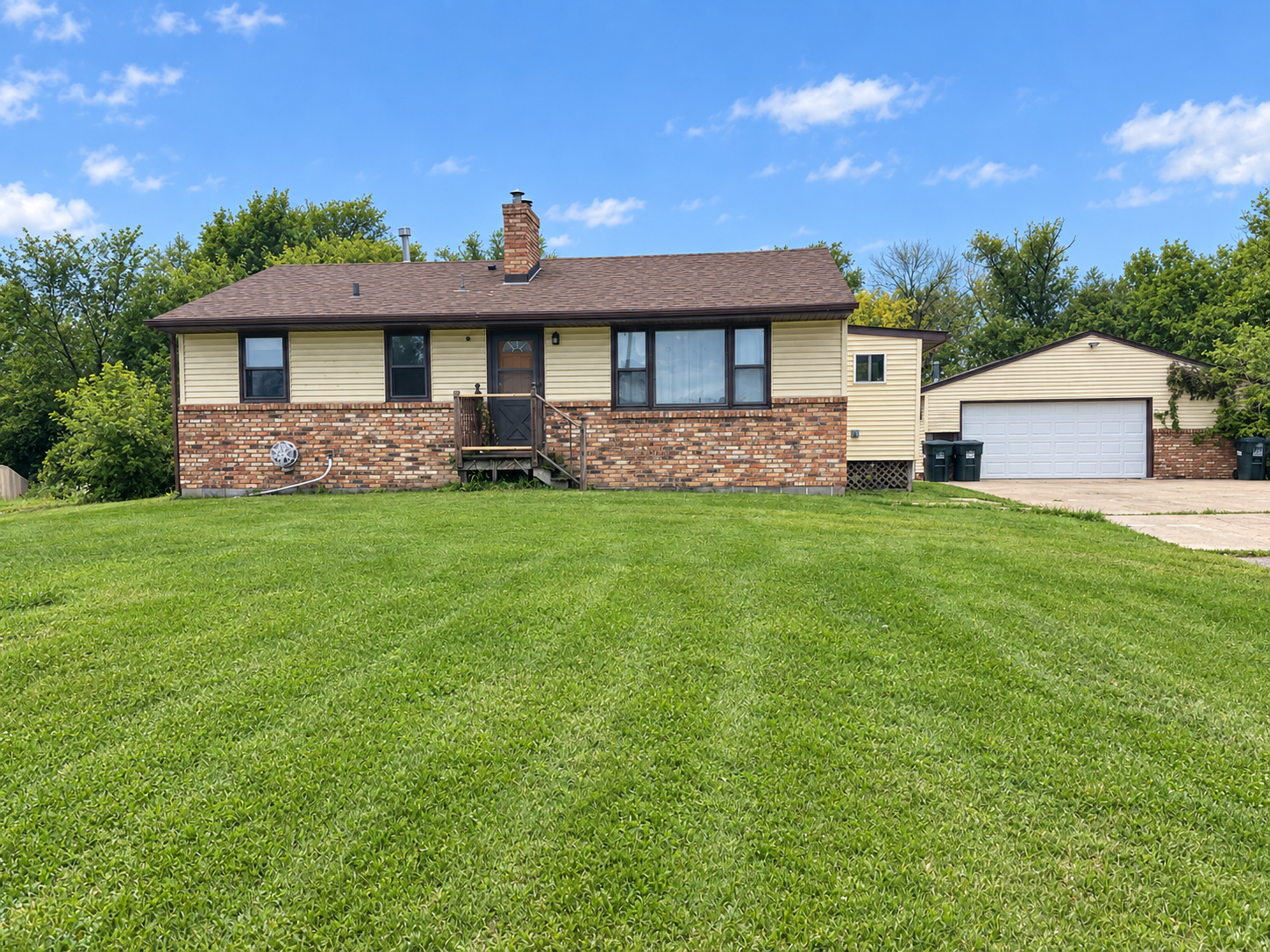 50800 Evergreen Avenue Property Photo 1
