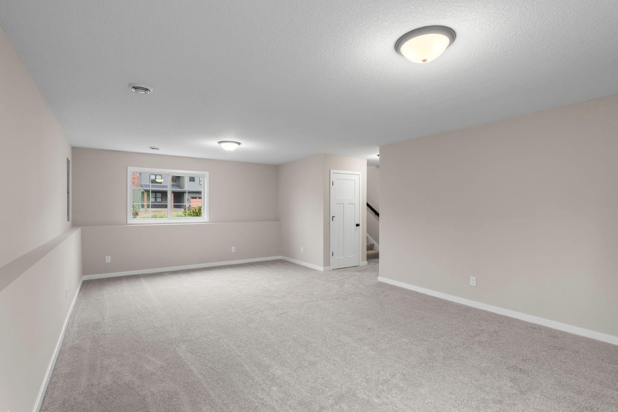 581 Sienna Drive Property Photo 27