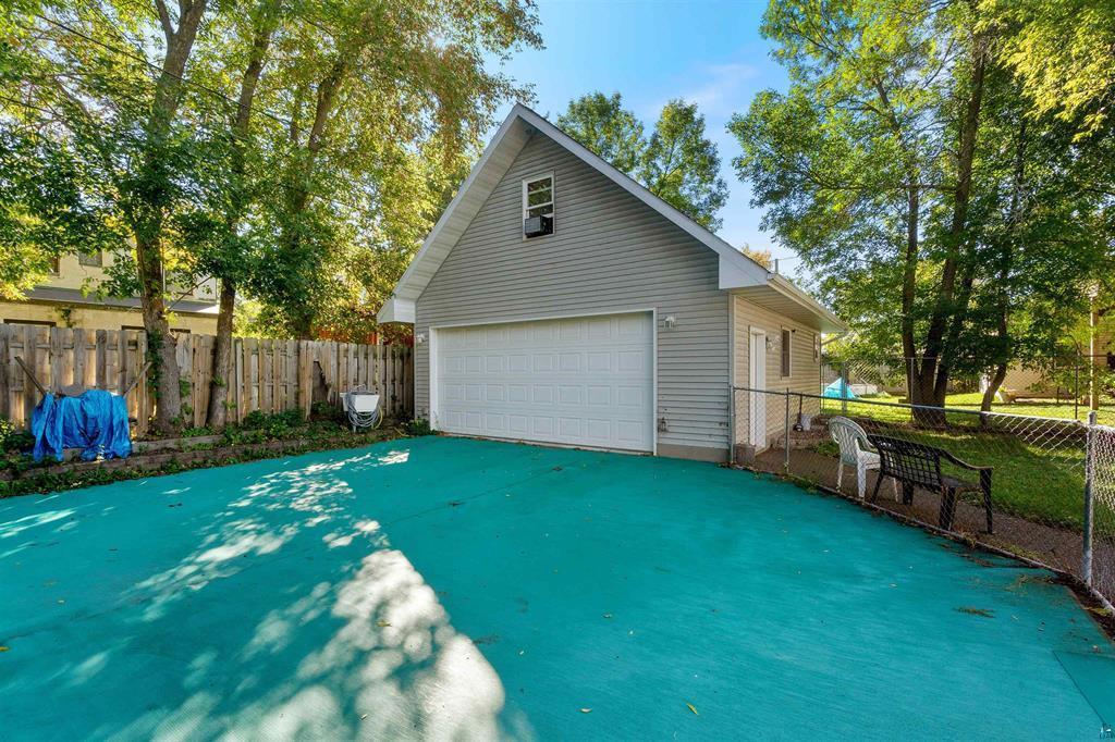 314 8th Street Property Photo 22