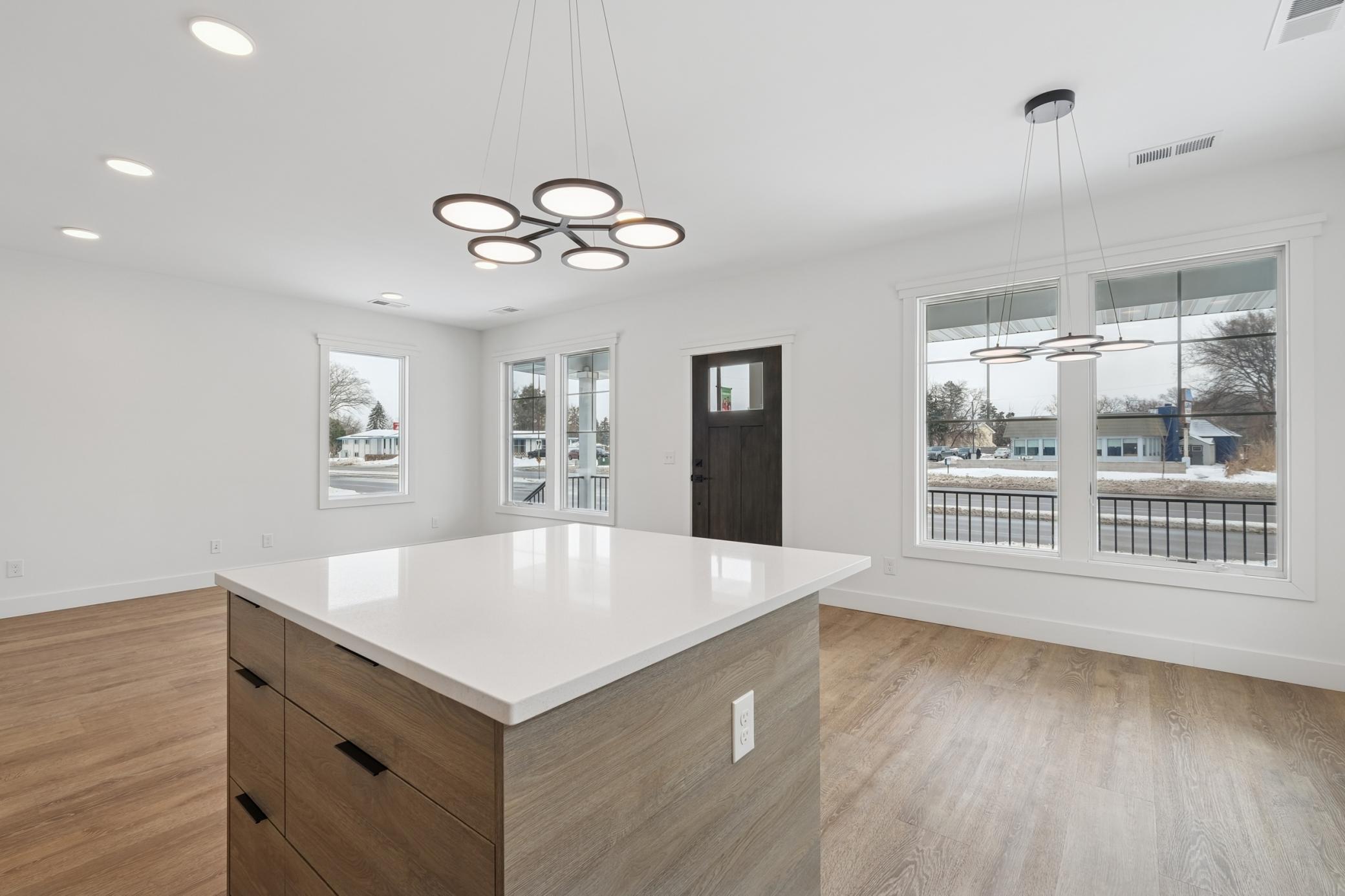 6043 Brooklyn Boulevard Property Photo 10