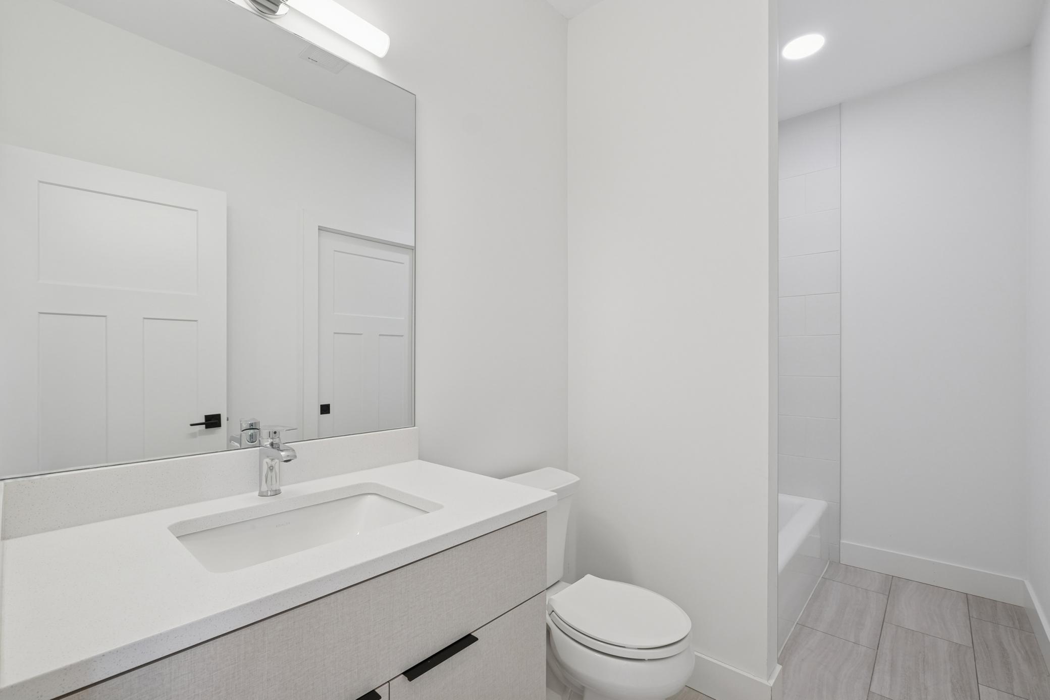 6043 Brooklyn Boulevard Property Photo 24