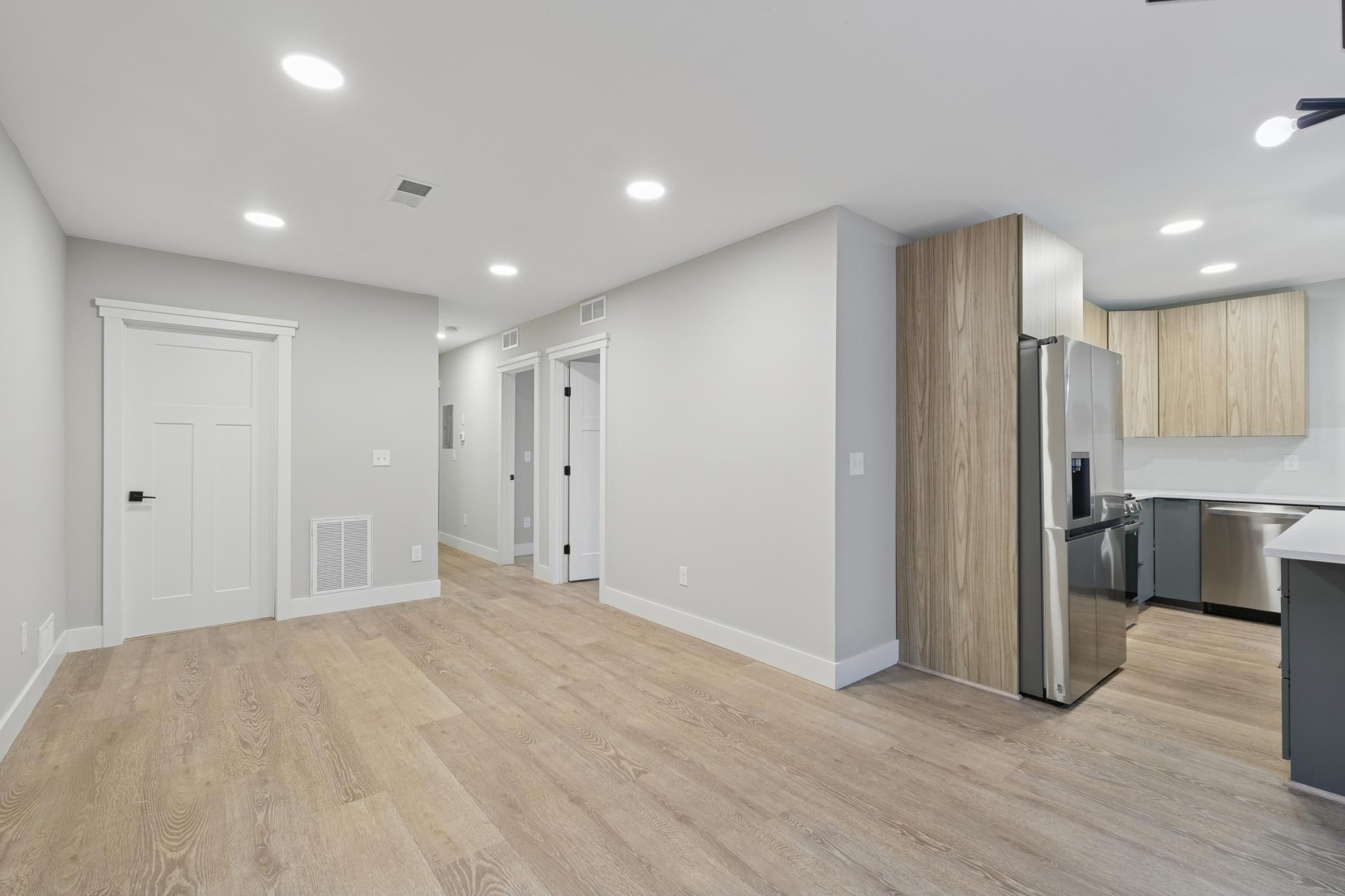 6043 Brooklyn Boulevard Property Photo 27