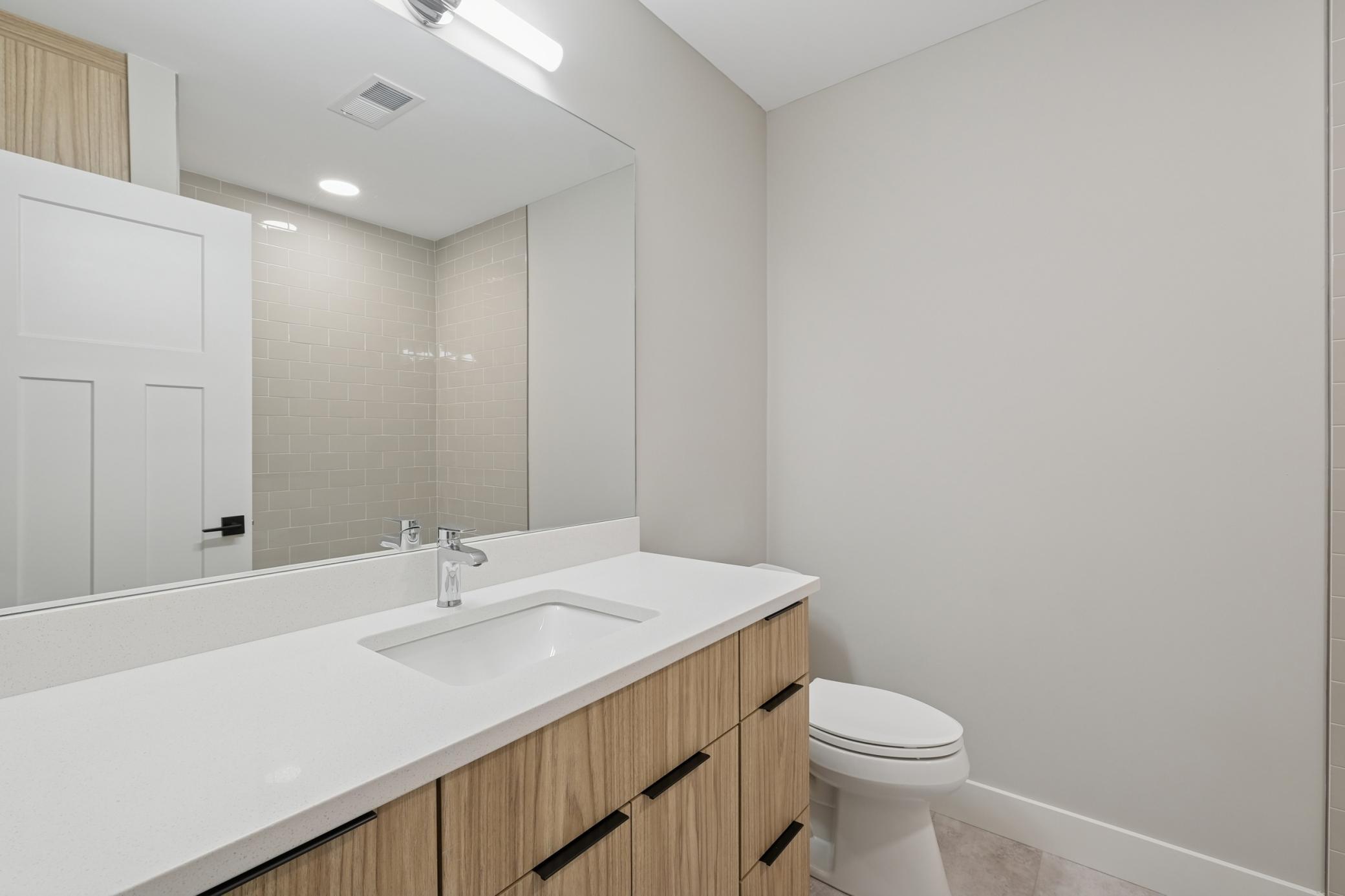 6043 Brooklyn Boulevard Property Photo 35