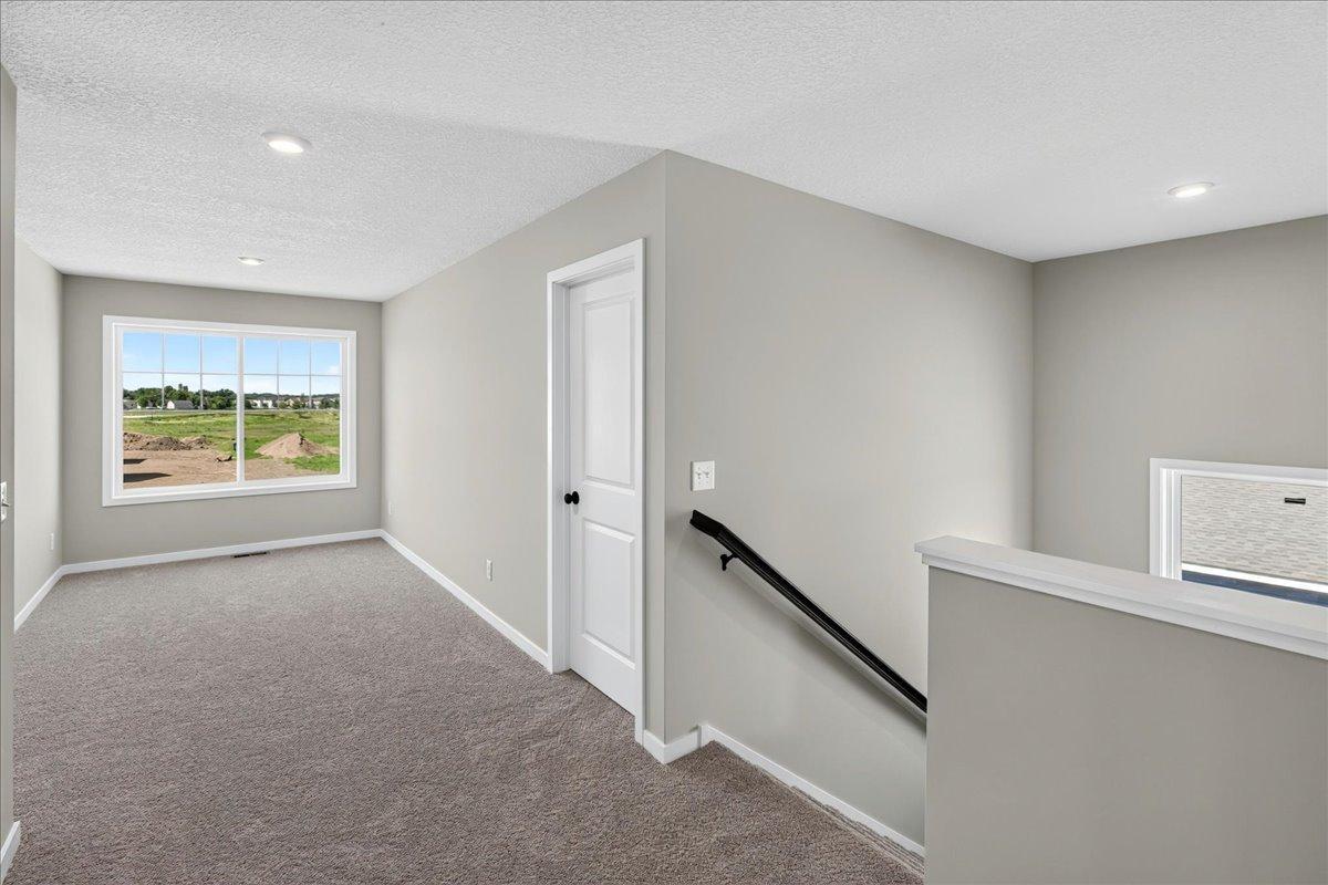 9662 32nd Street Ne Property Photo 24