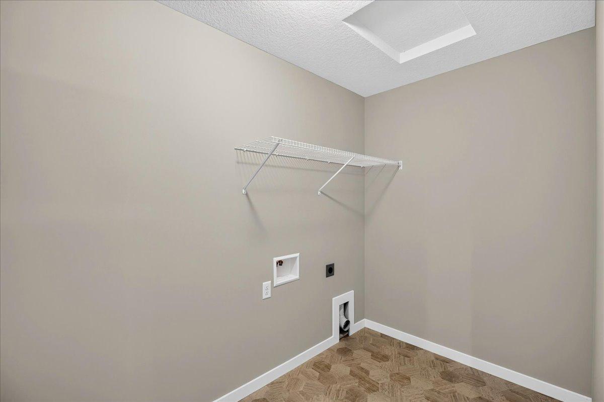 9662 32nd Street Ne Property Photo 33