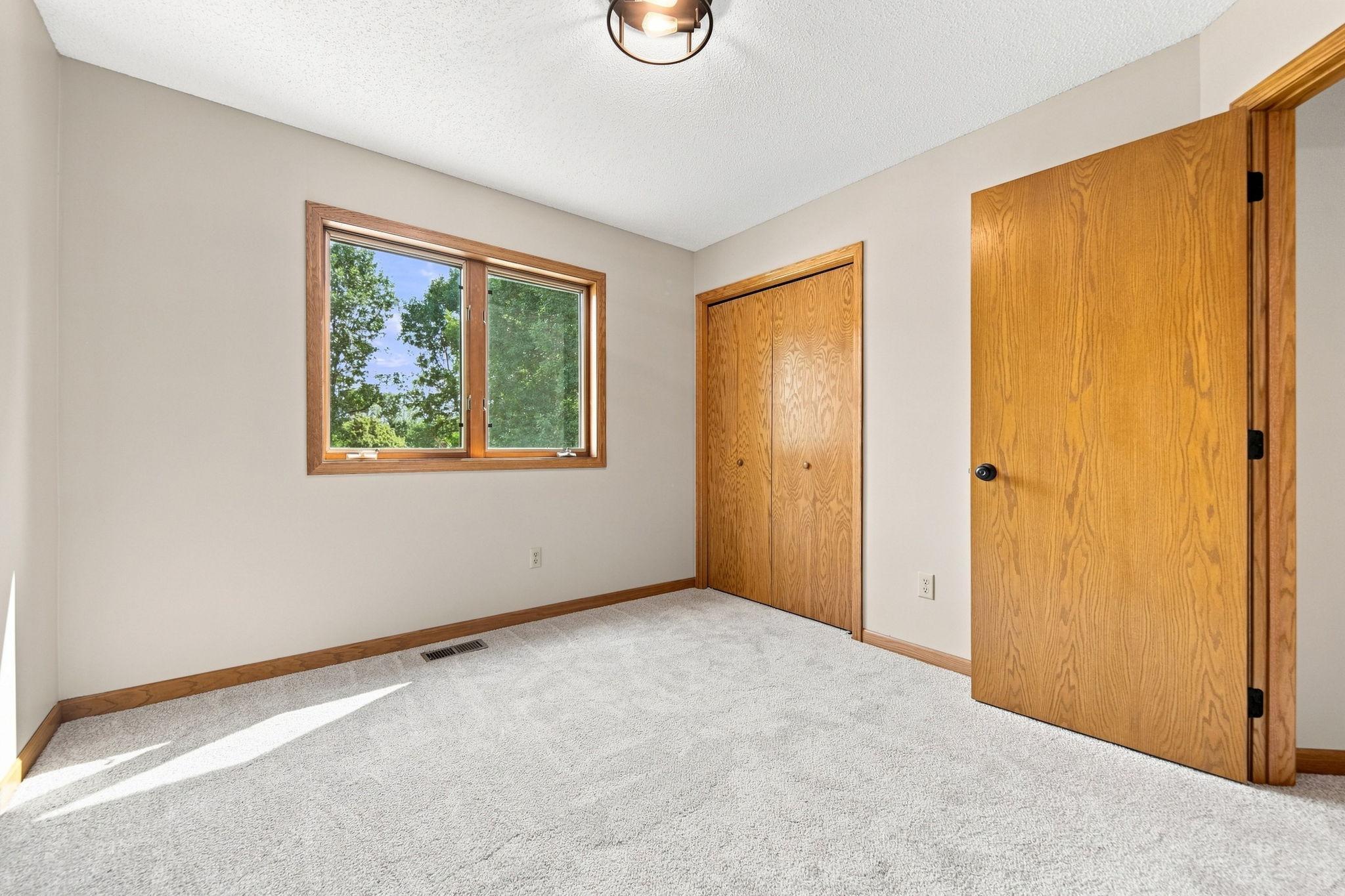 9081 13th Street Ne Property Photo 15