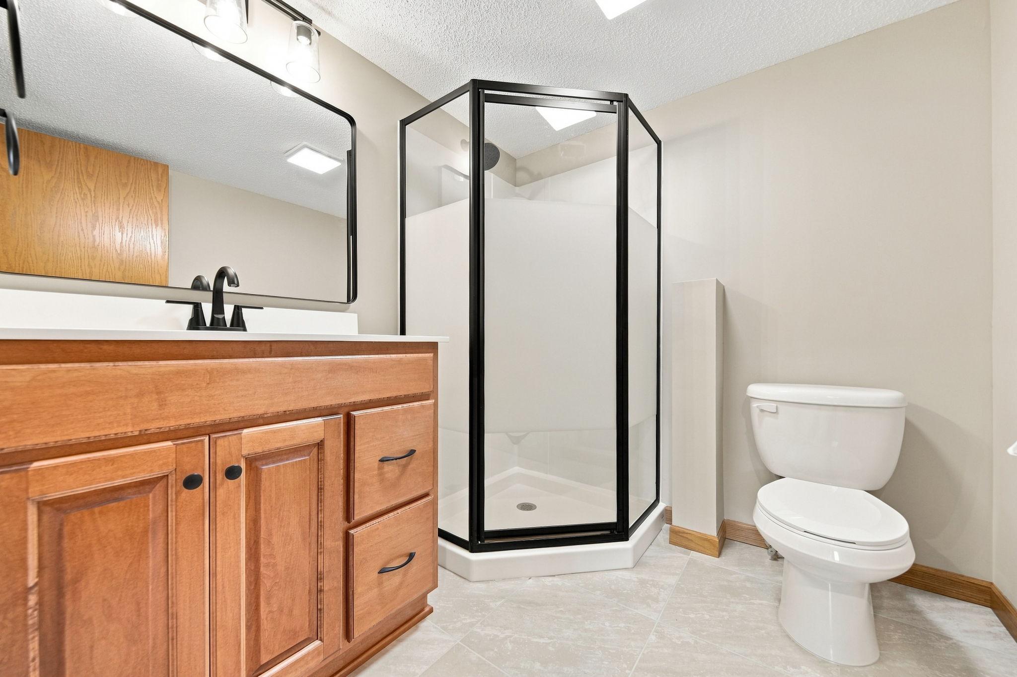 9081 13th Street Ne Property Photo 19