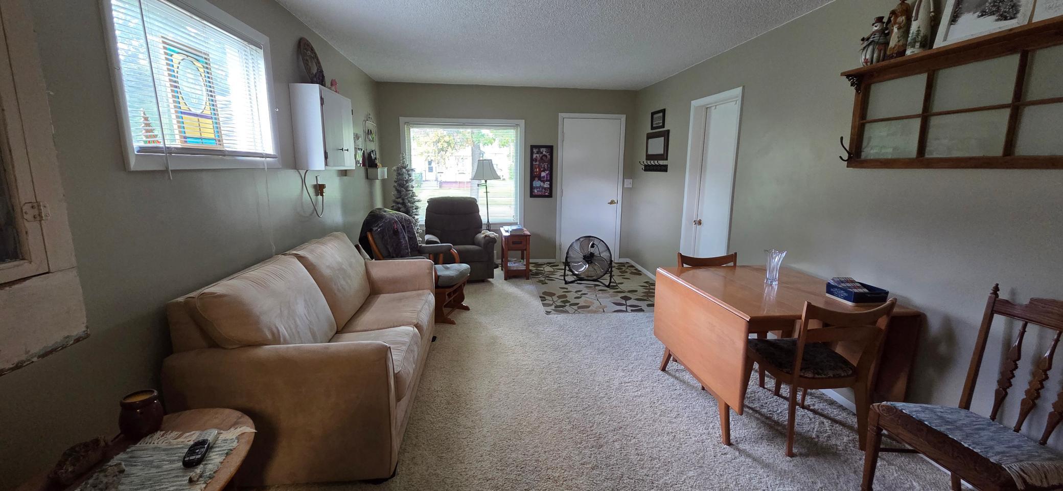 605 7th Street Property Photo 4