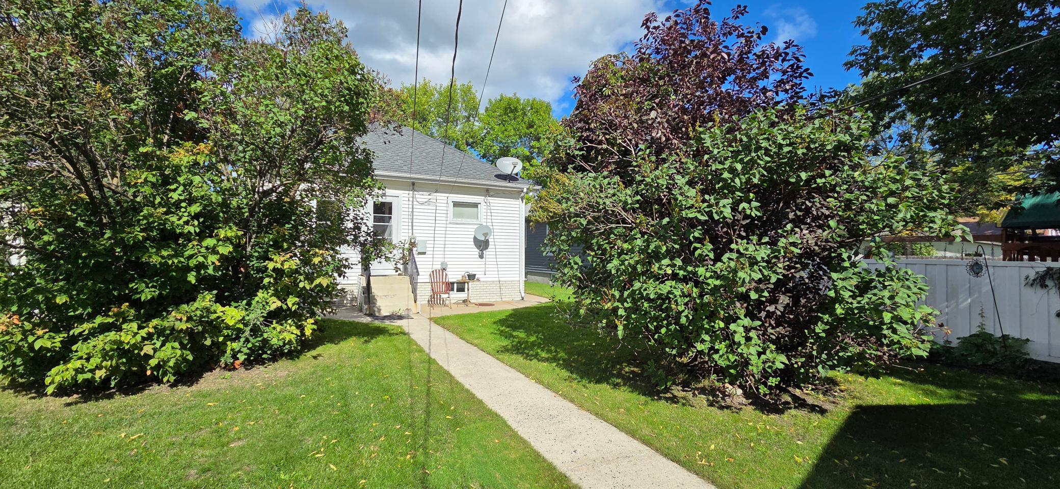 605 7th Street Property Photo 11