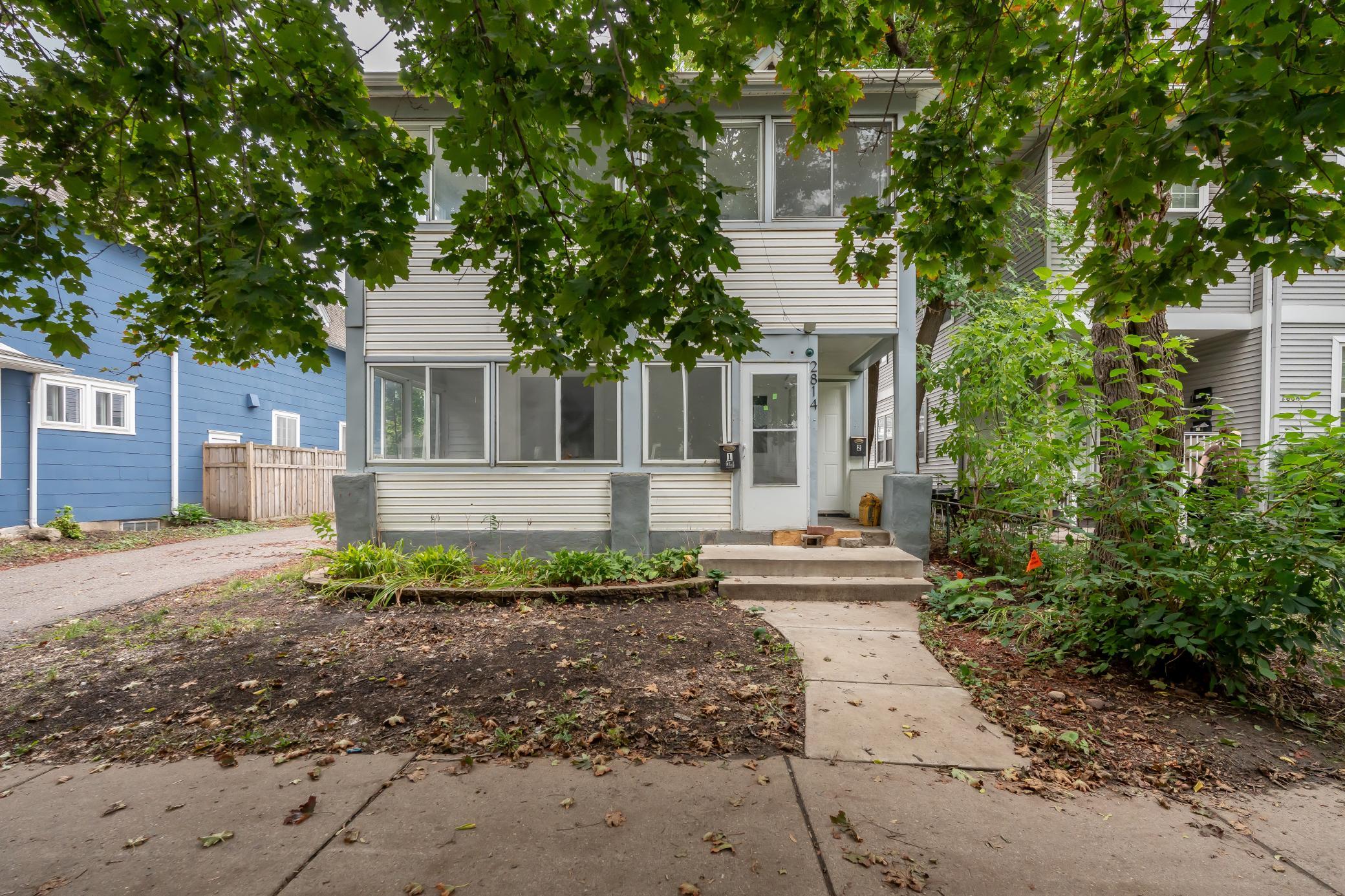 2814 Colfax Avenue S Property Photo 1