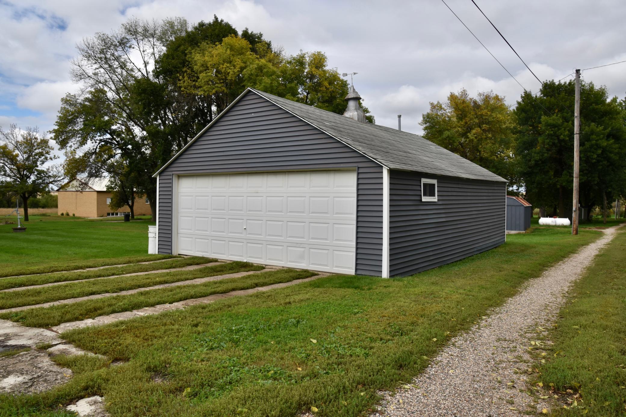 1069 Pine Street Property Photo 9