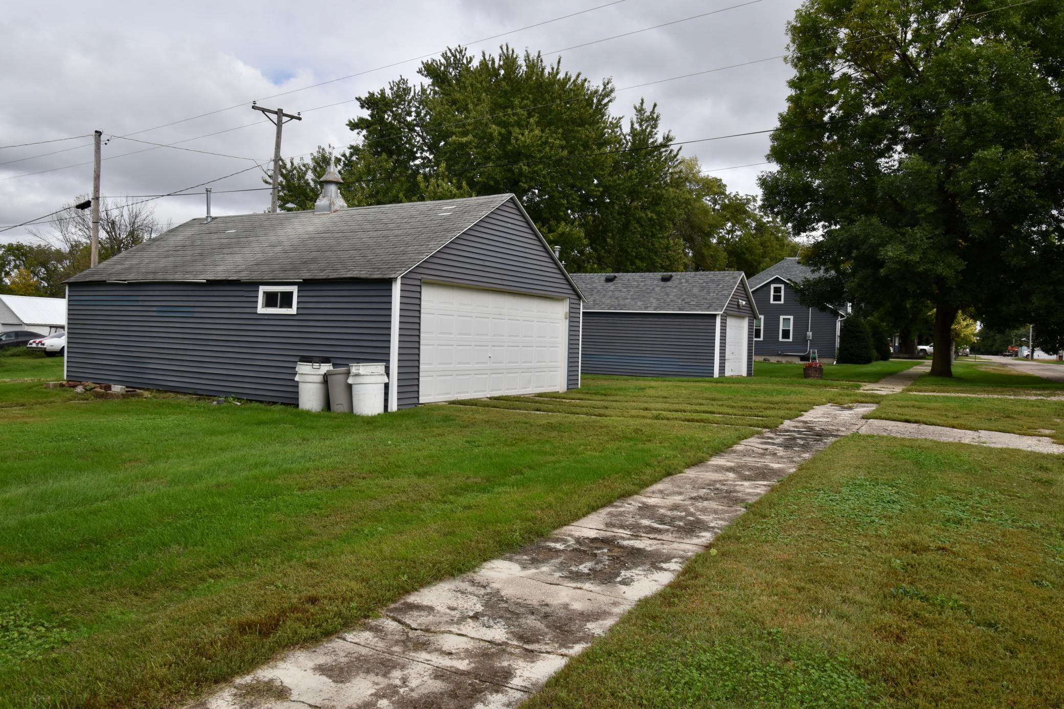 1069 Pine Street Property Photo 13
