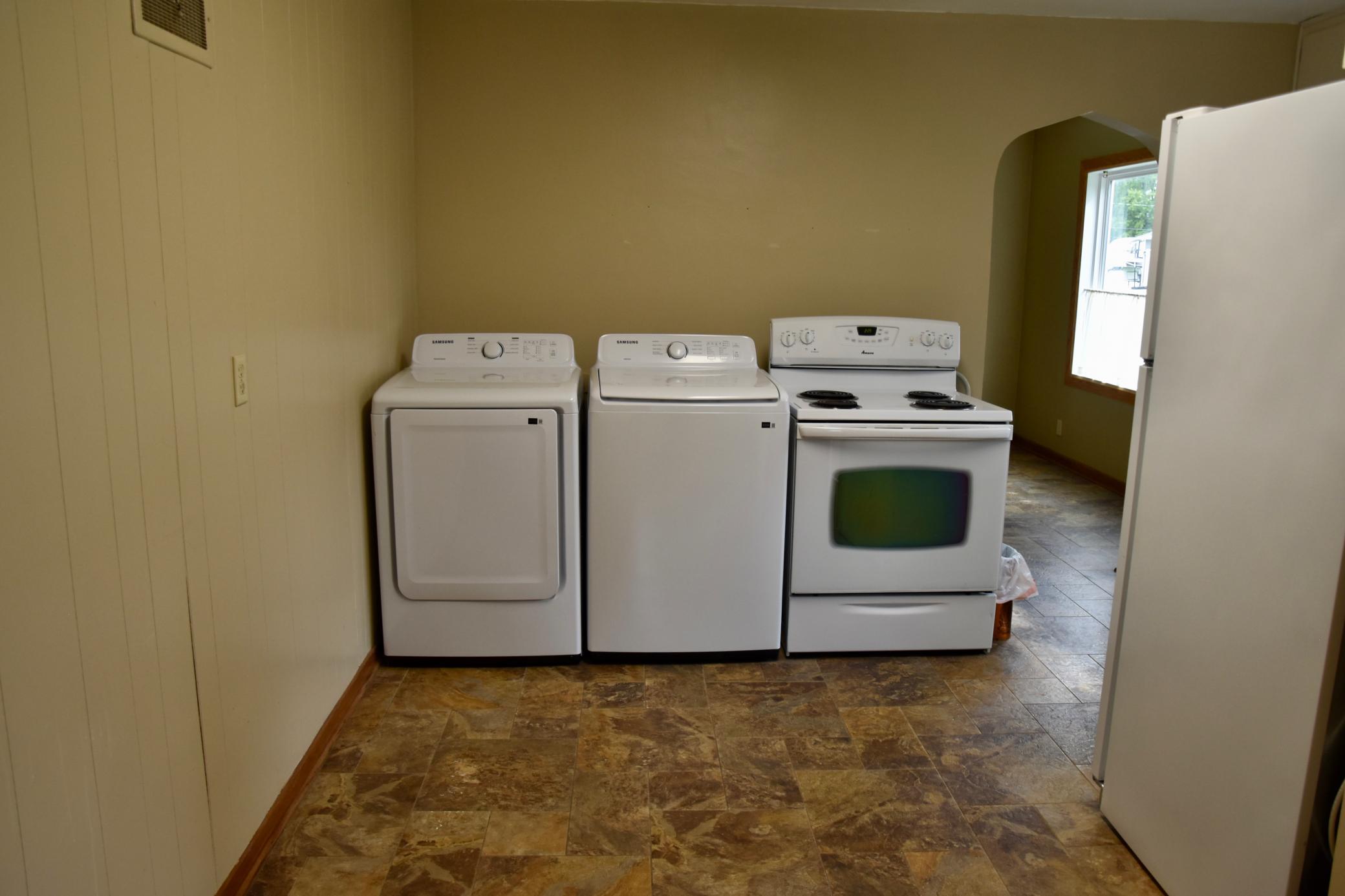 1069 Pine Street Property Photo 18