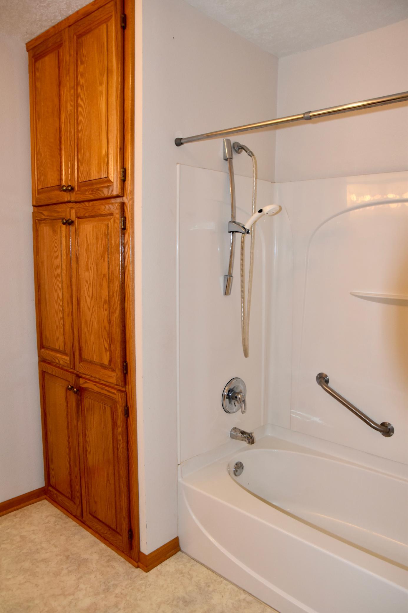 1069 Pine Street Property Photo 25