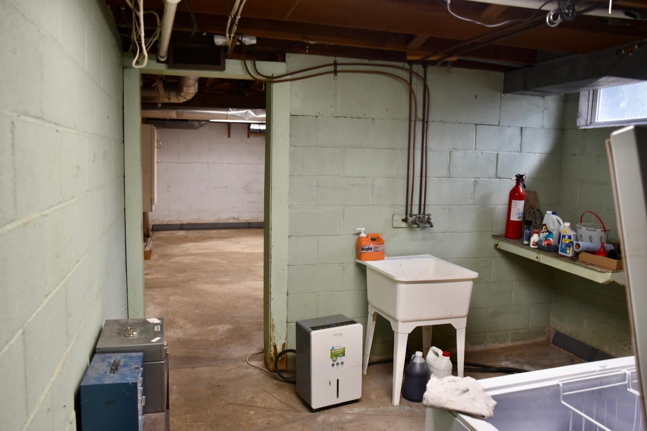 1069 Pine Street Property Photo 37