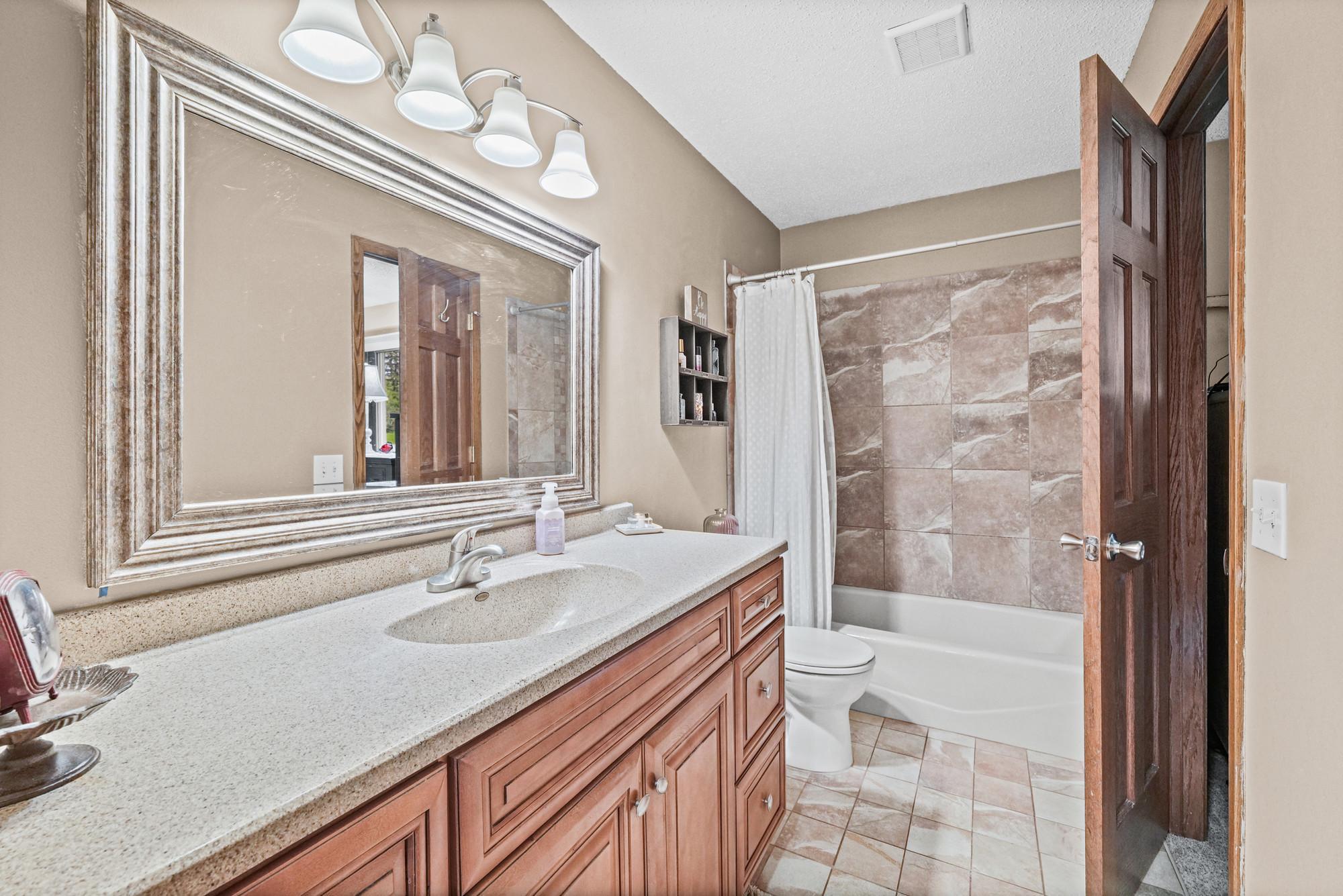 1142 Parkview Lane Property Photo 30