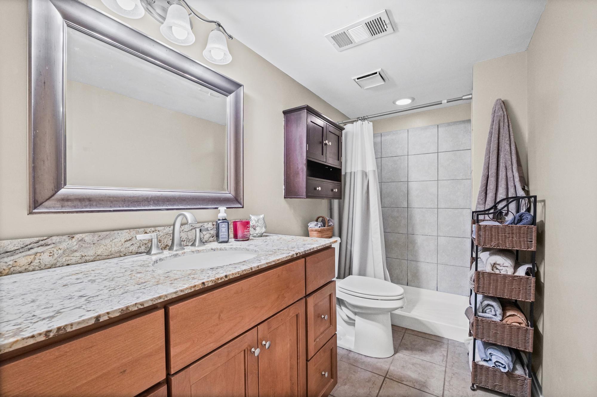 1142 Parkview Lane Property Photo 41