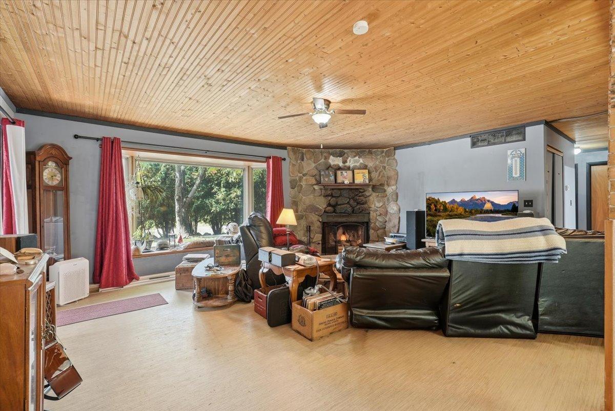 304 235th Street A Property Photo 2
