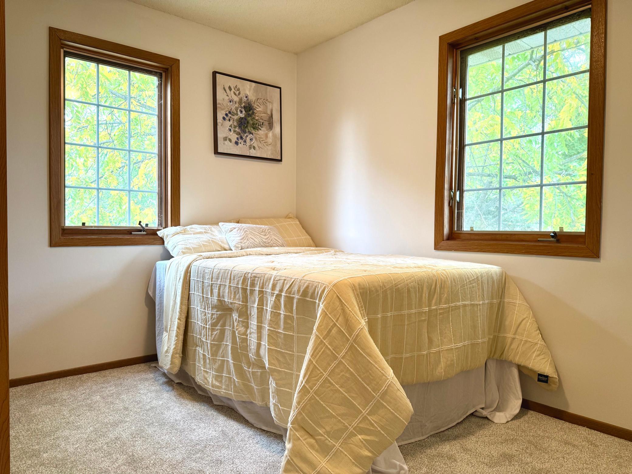 2023 Parkside Drive Property Photo 10