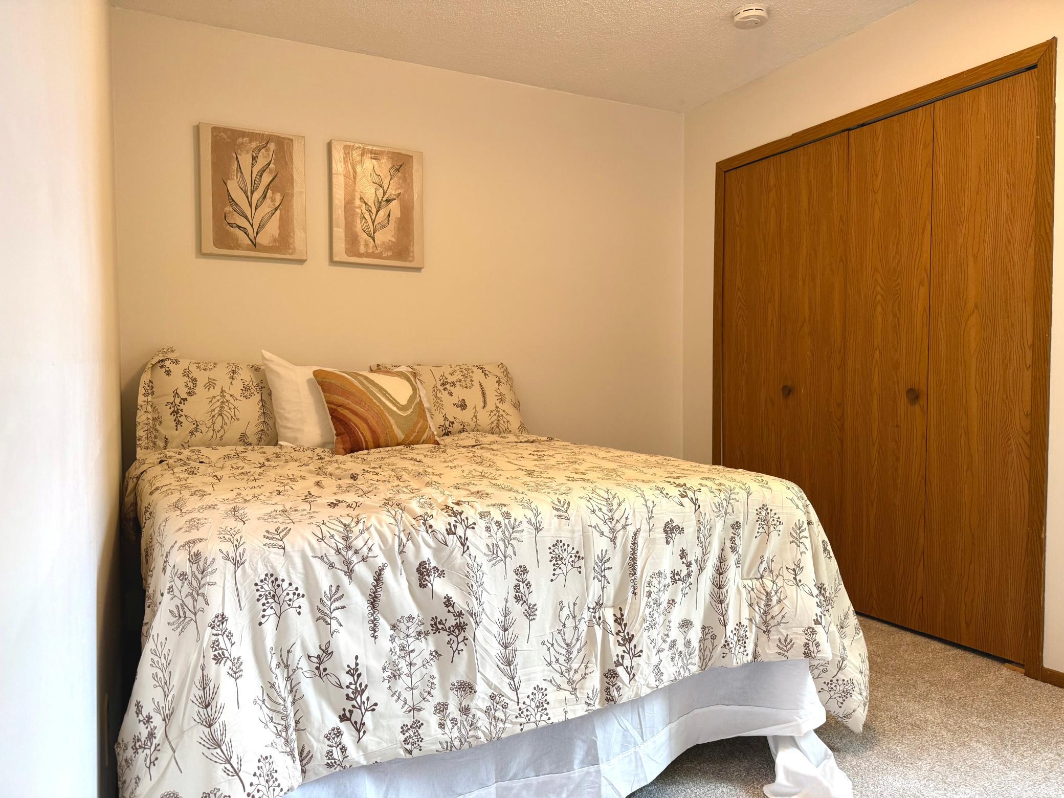 2023 Parkside Drive Property Photo 13