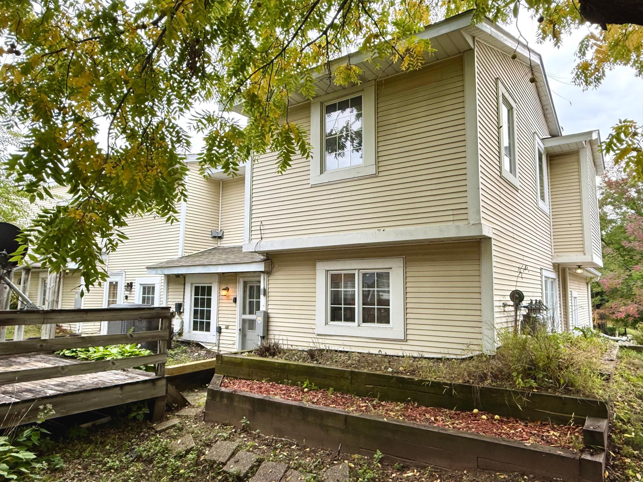 2023 Parkside Drive Property Photo 23