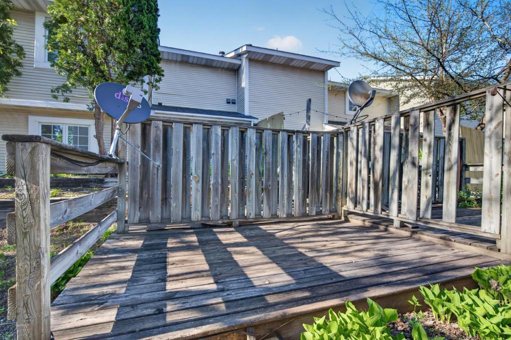 2023 Parkside Drive Property Photo 26