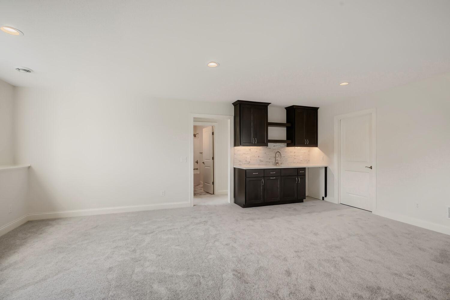 1130 136th Street E Property Photo 27