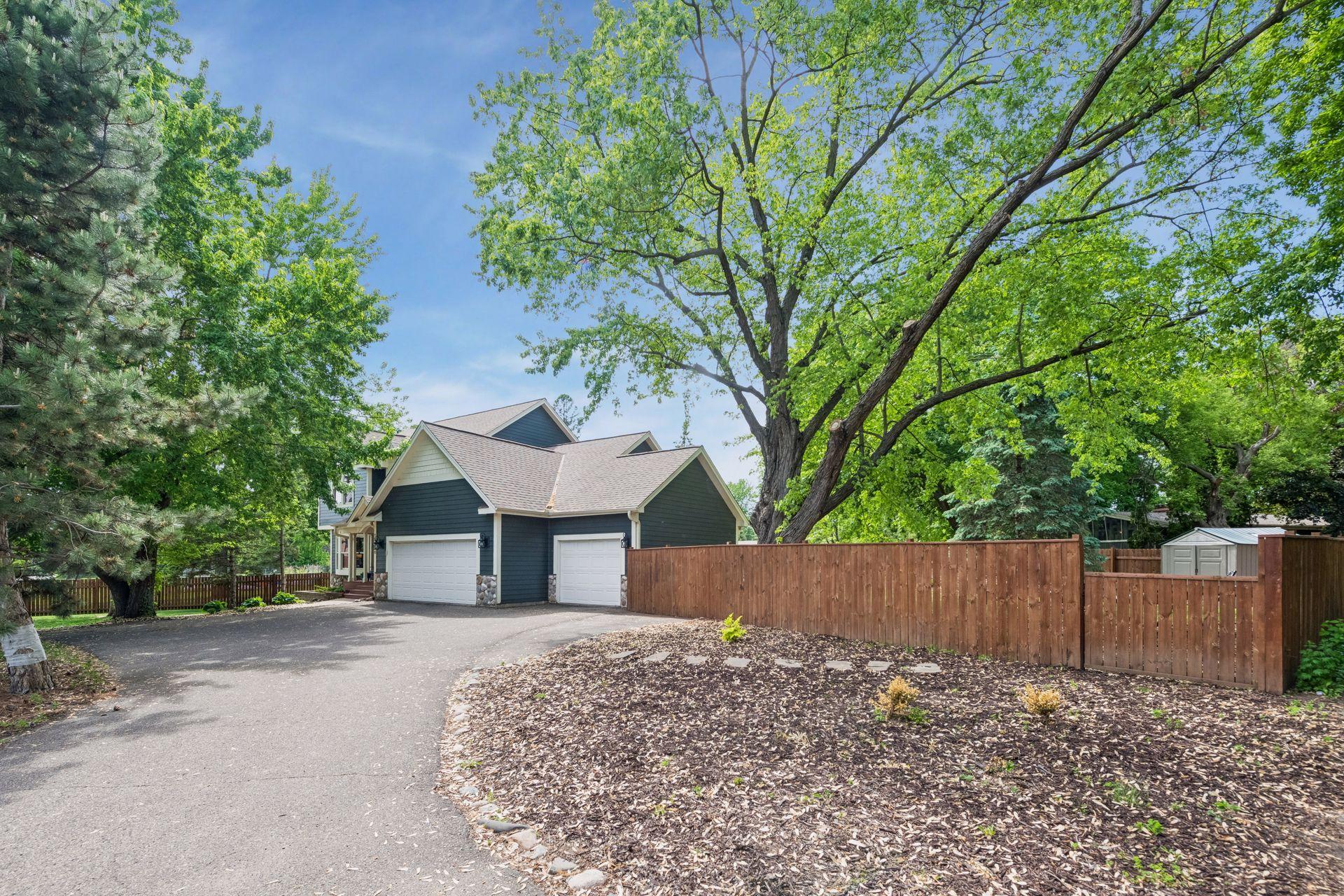 13426 Excelsior Boulevard Property Photo 8
