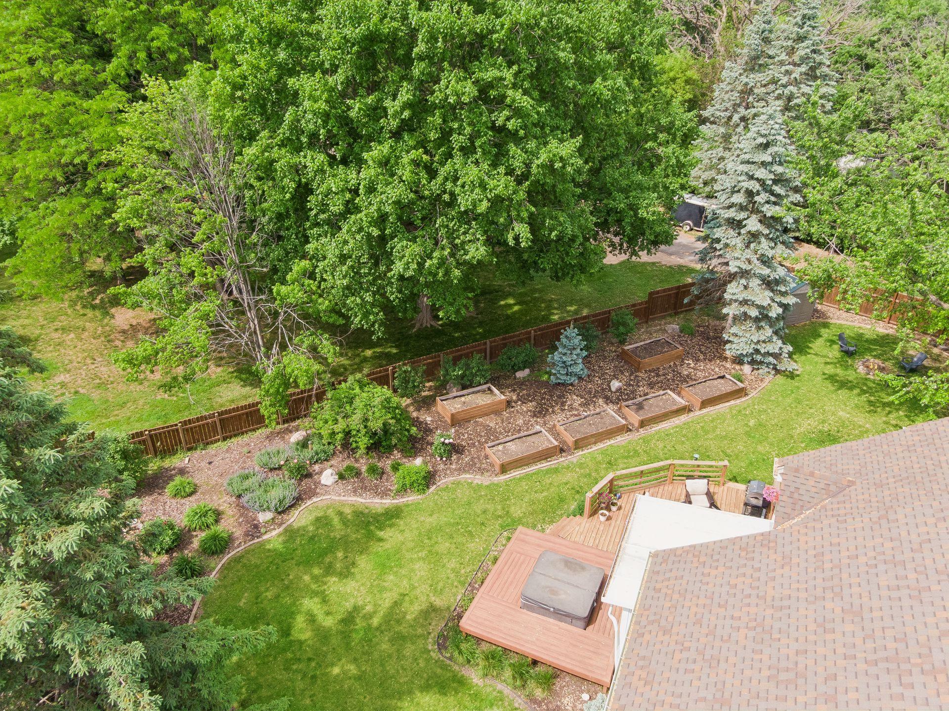 13426 Excelsior Boulevard Property Photo 12