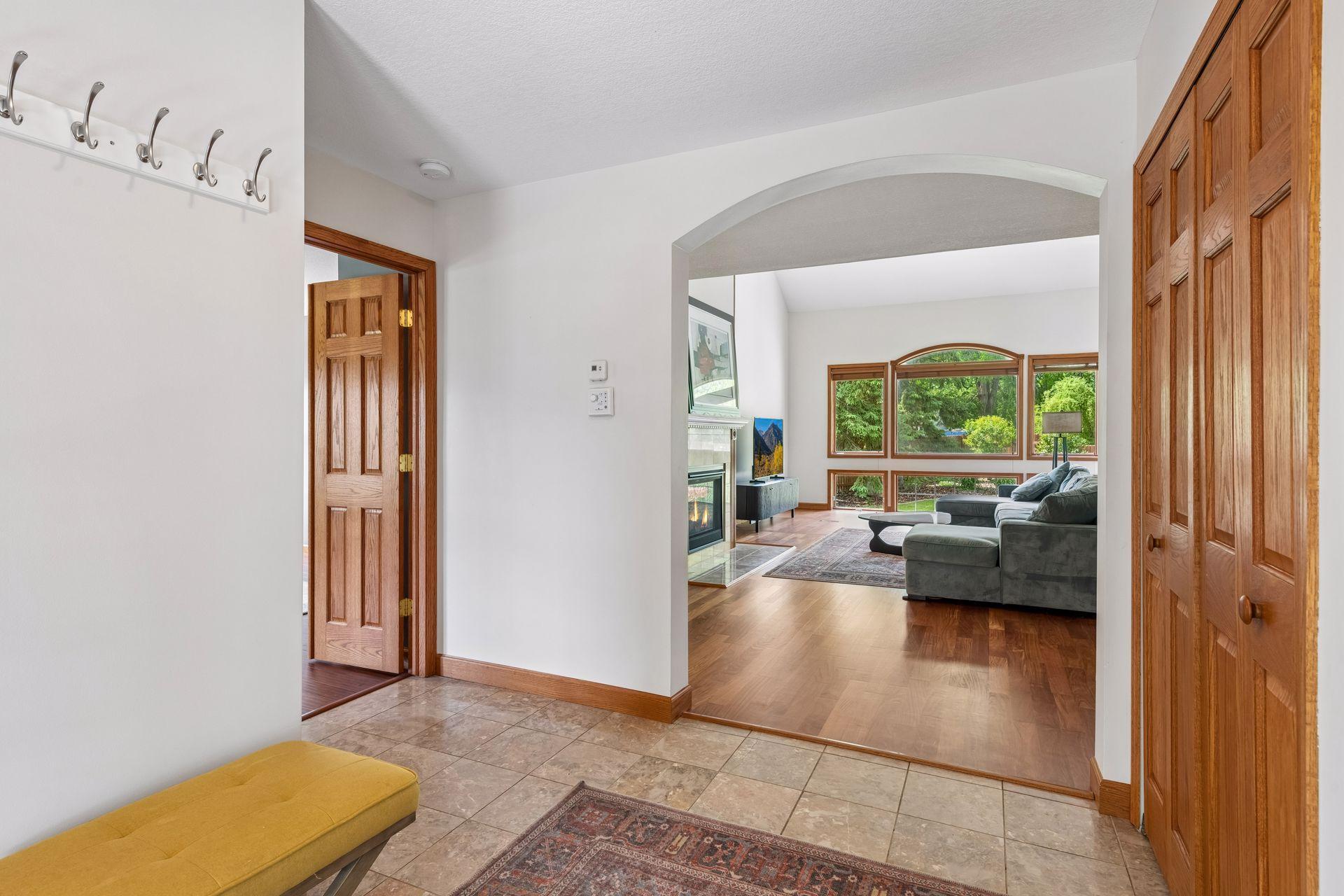 13426 Excelsior Boulevard Property Photo 17