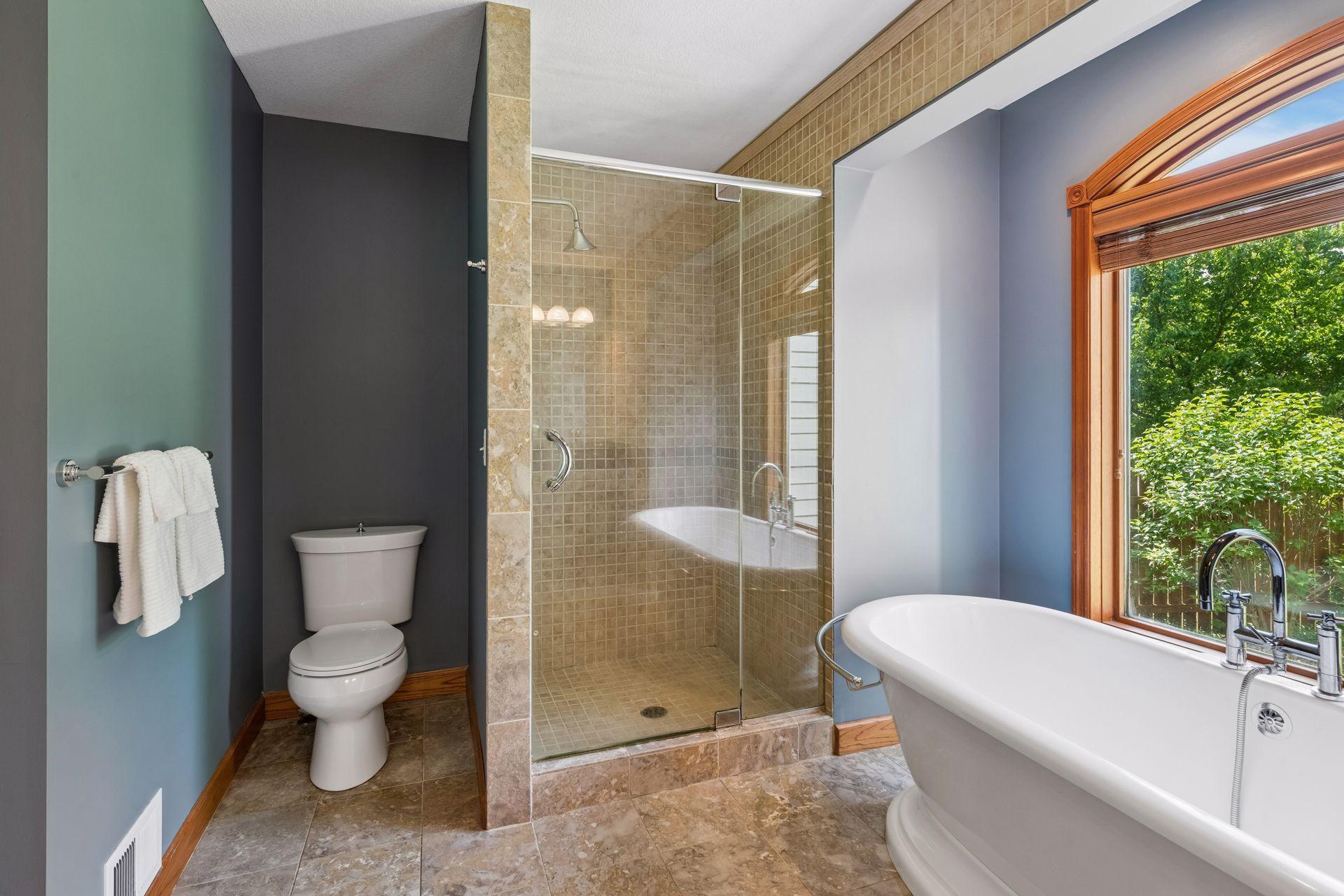 13426 Excelsior Boulevard Property Photo 23